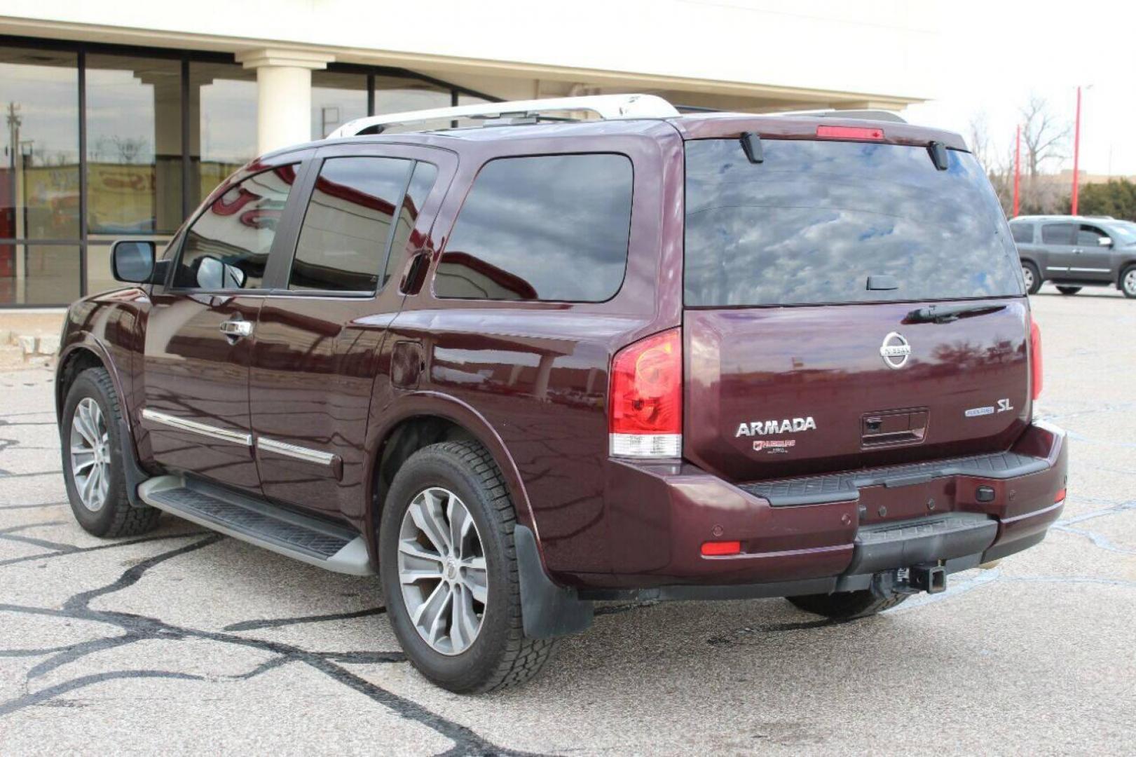 2015 Burgundy Nissan Armada SL 2WD (5N1BA0ND0FN) with an 5.6L V8 DOHC 32V FFV engine, 5-Speed Automatic transmission, located at 4301 NW 39th , Oklahoma City, OK, 73112, (405) 949-5600, 35.512135, -97.598671 - Photo#3