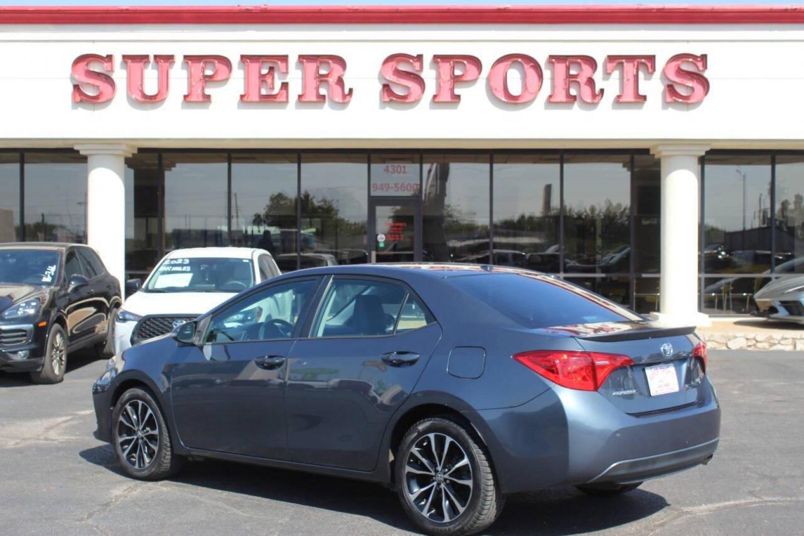 2017 Gray Toyota Corolla L CVT (2T1BURHEXHC) with an 1.8L L4 DOHC 16V engine, CVT transmission, located at 4301 NW 39th , Oklahoma City, OK, 73112, (405) 949-5600, 35.512135, -97.598671 - NO DRIVERS LICENCE NO-FULL COVERAGE INSURANCE-NO CREDIT CHECK. COME ON OVER TO SUPERSPORTS AND TAKE A LOOK AND TEST DRIVE. PLEASE GIVE US A CALL AT (405) 949-5600. NO LICENSIA DE MANEJAR- NO SEGURO DE COBERTURA TOTAL- NO VERIFICACCION DE CREDITO. POR FAVOR VENGAN A SUPERSPORTS, ECHE UN - Photo#3