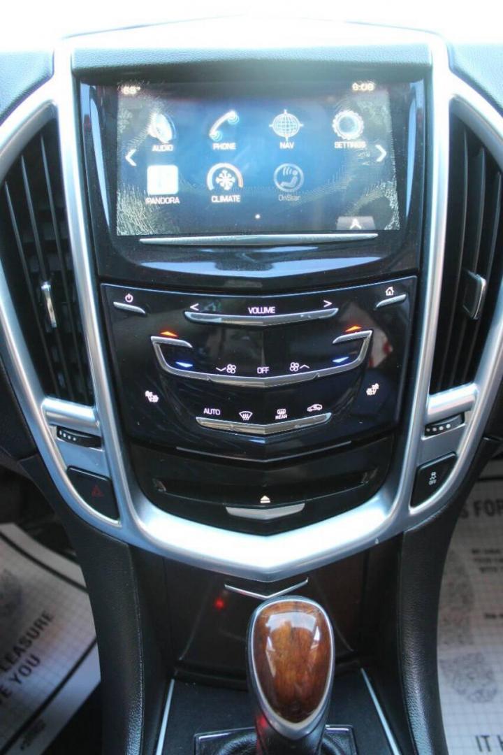 2013 Black Cadillac SRX Premium (3GYFNCE3XDS) with an 3.6L V6 DOHC 24V FFV engine, 6-Speed Automatic transmission, located at 4301 NW 39th , Oklahoma City, OK, 73112, (405) 949-5600, 35.512135, -97.598671 - NO DRIVERS LICENCE NO-FULL COVERAGE INSURANCE-NO CREDIT CHECK. COME ON OVER TO SUPERSPORTS AND TAKE A LOOK AND TEST DRIVE. PLEASE GIVE US A CALL AT (405) 949-5600. NO LICENSIA DE MANEJAR- NO SEGURO DE COBERTURA TOTAL- NO VERIFICACCION DE CREDITO. POR FAVOR VENGAN A SUPERSPORTS, ECHE UN - Photo#18