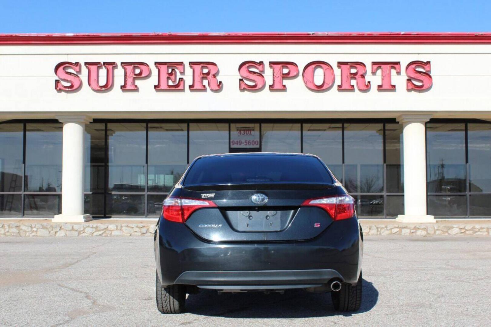 2015 Black Toyota Corolla L 4-Speed AT (2T1BURHE5FC) with an 1.8L L4 DOHC 16V engine, 4-Speed Automatic transmission, located at 4301 NW 39th , Oklahoma City, OK, 73112, (405) 949-5600, 35.512135, -97.598671 - NO DRIVERS LICENCE NO - FULL COVERAGE INSURANCE - NO CREDIT CHECK COME ON OVER TO SUPERSPORTS AND TAKE A LOOK AND TEST DRIVE PLEASE GIVE US A CALL AT (405) 949-5600 NO LICENCIA DE MANEJAR - NO SEGURO DE COBERTURA TOTAL - NO VERIFICACION DE CREDITO POR FAVOR VENGAN A SUPERSPORTS, ECHE UN - Photo#4