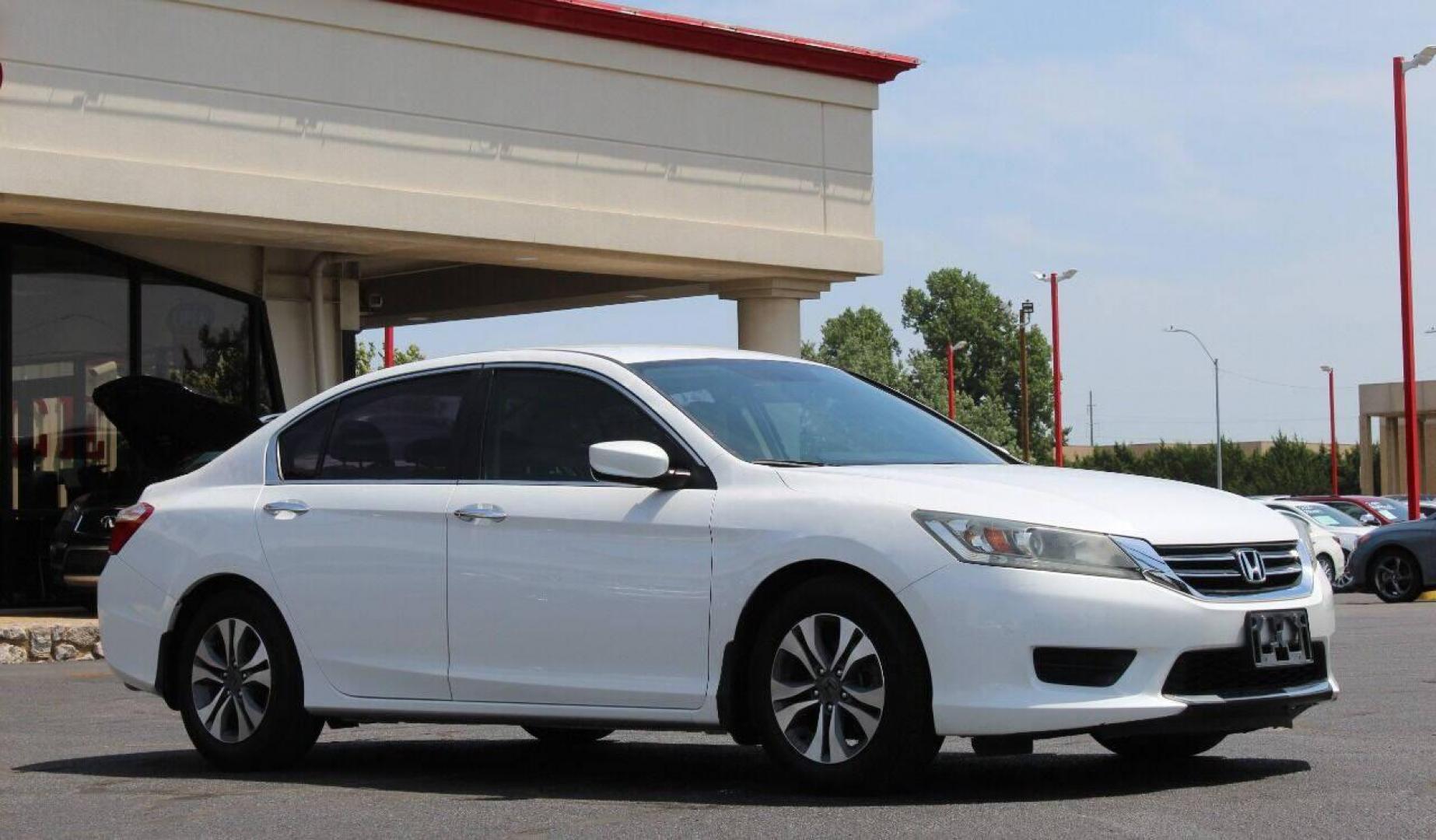 2015 White Honda Accord LX Sedan CVT (1HGCR2F33FA) with an 2.4L L4 DOHC 16V engine, Continuously Variable Transmission transmission, located at 4301 NW 39th , Oklahoma City, OK, 73112, (405) 949-5600, 35.512135, -97.598671 - NO DRIVERS LICENCE NO - FULL COVERAGE INSURANCE - NO CREDIT CHECK. COME ON OVER TO SUPERSPORTS AND TAKE A LOOK AND TEST DRIVE. PLEASE GIVE US A CALL AT (405) 949-5600. NO LICENCIA DE MANEJAR - NO SEGURO DE COBERTURA TOTAL - NO VERIFICACION DE CREDITO. POR FAVOR VENGAN A SUPERSPORTS, ECHE - Photo#2