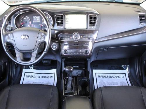 2015 Kia Cadenza Limited 4dr Sedan