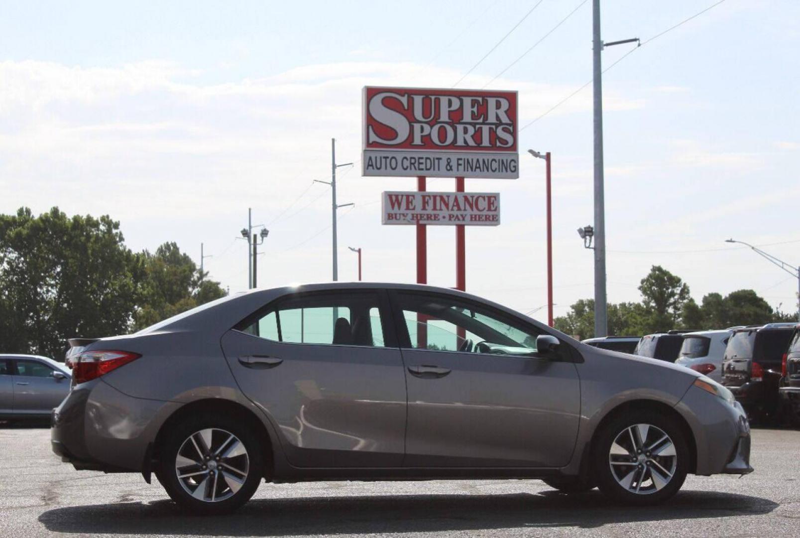 2014 Beige Toyota Corolla ECO CVT (2T1BPRHE7EC) with an 1.8L L4 DOHC 16V engine, Continuously Variable Transmission transmission, located at 4301 NW 39th , Oklahoma City, OK, 73112, (405) 949-5600, 35.512135, -97.598671 - Photo#3