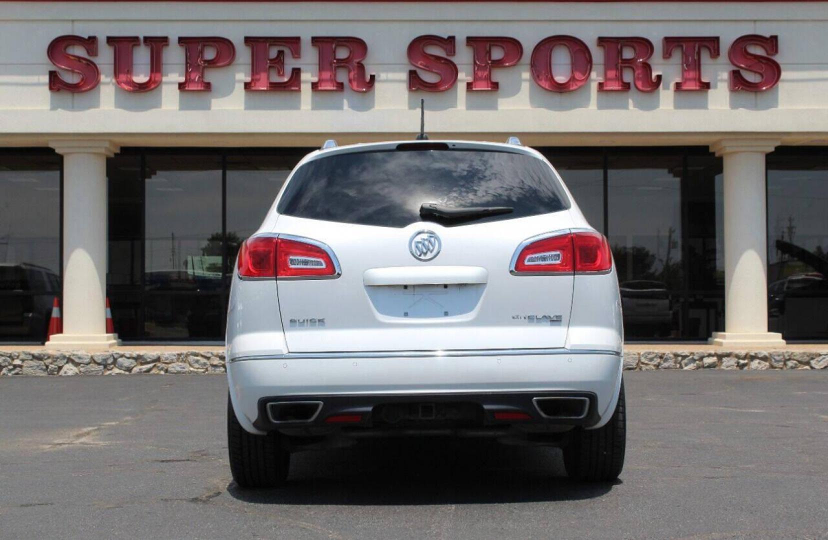 2017 White Buick Enclave Premium AWD (5GAKVCKD6HJ) with an 3.6L V6 DOHC 24V engine, 6A transmission, located at 4301 NW 39th , Oklahoma City, OK, 73112, (405) 949-5600, 35.512135, -97.598671 - Photo#4