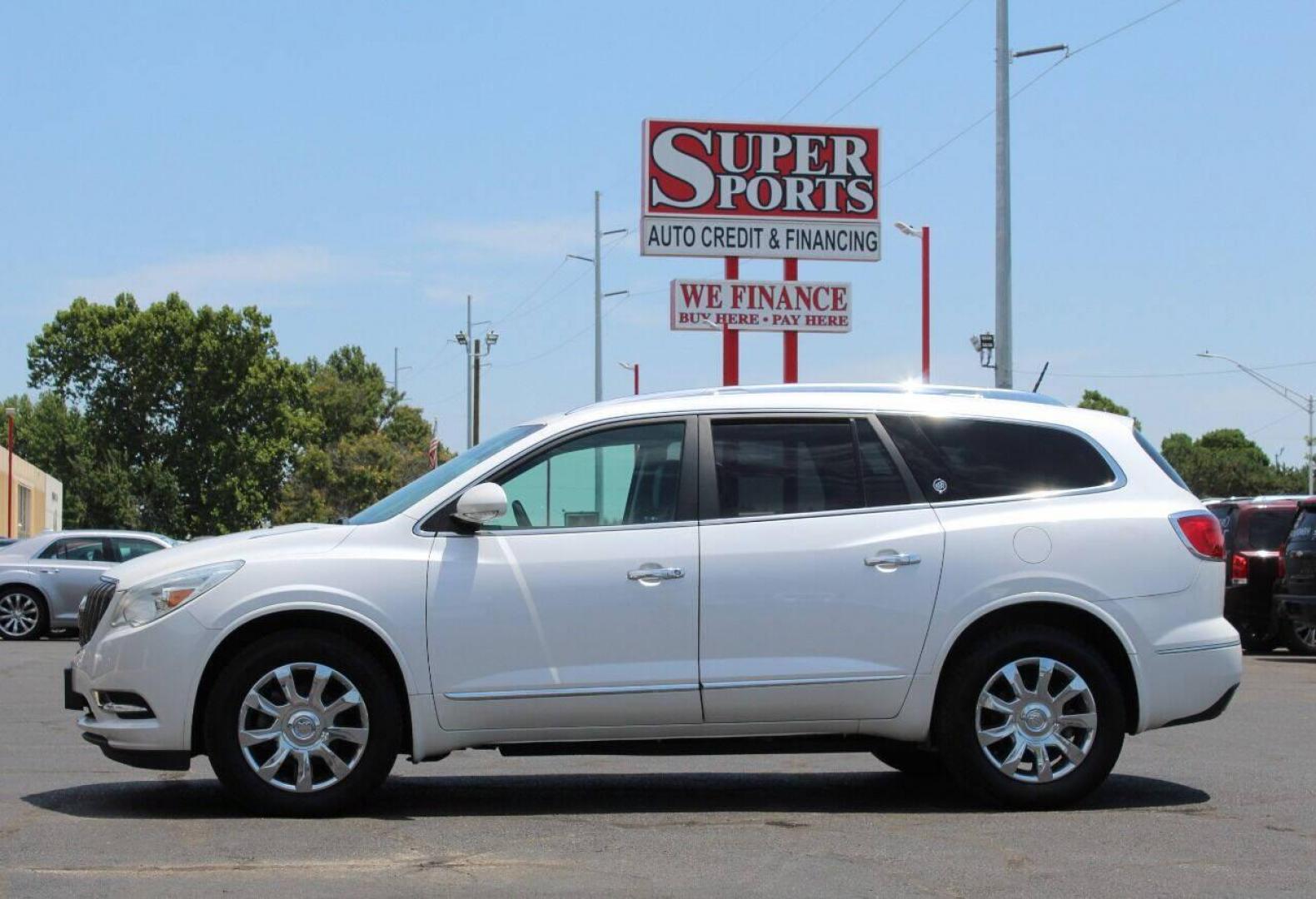 2017 White Buick Enclave Premium AWD (5GAKVCKD6HJ) with an 3.6L V6 DOHC 24V engine, 6A transmission, located at 4301 NW 39th , Oklahoma City, OK, 73112, (405) 949-5600, 35.512135, -97.598671 - Photo#6