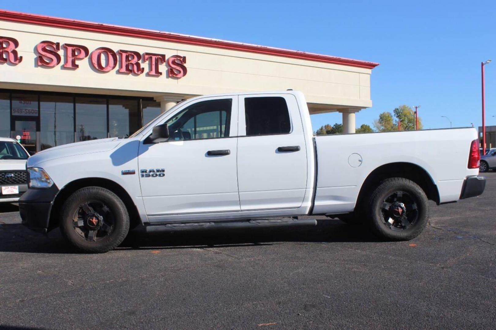 2017 White RAM 1500 Tradesman Quad Cab 2WD (1C6RR6FT3HS) with an 5.7L V8 OHV 16V engine, 8A transmission, located at 4301 NW 39th , Oklahoma City, OK, 73112, (405) 949-5600, 35.512135, -97.598671 - Photo#4