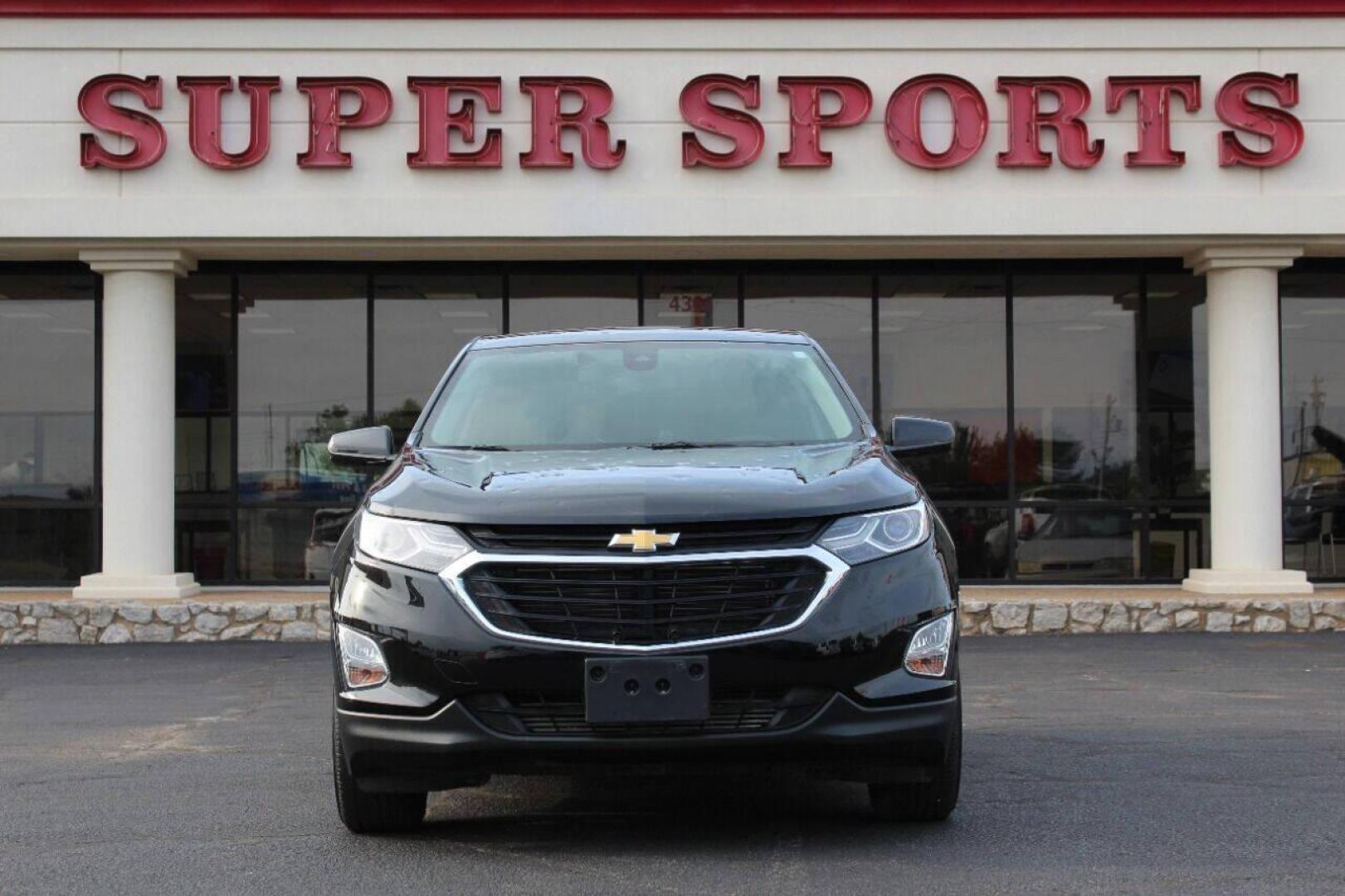 2020 Black Chevrolet Equinox LT 1.5 2WD (2GNAXKEV9L6) with an 1.5L L4 DIR DOHC 16V TURBO engine, 6A transmission, located at 4301 NW 39th , Oklahoma City, OK, 73112, (405) 949-5600, 35.512135, -97.598671 - Photo#2