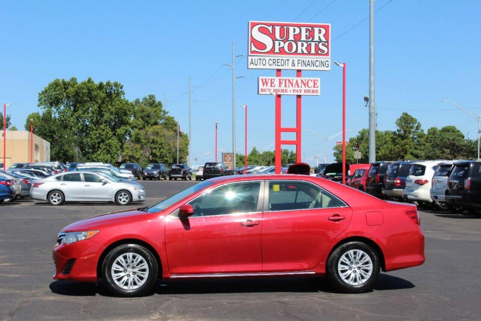 2014 Red Toyota Camry L (4T4BF1FK3ER) with an 2.5L L4 DOHC 16V engine, 6-Speed Automatic transmission, located at 4301 NW 39th , Oklahoma City, OK, 73112, (405) 949-5600, 35.512135, -97.598671 - Photo#6