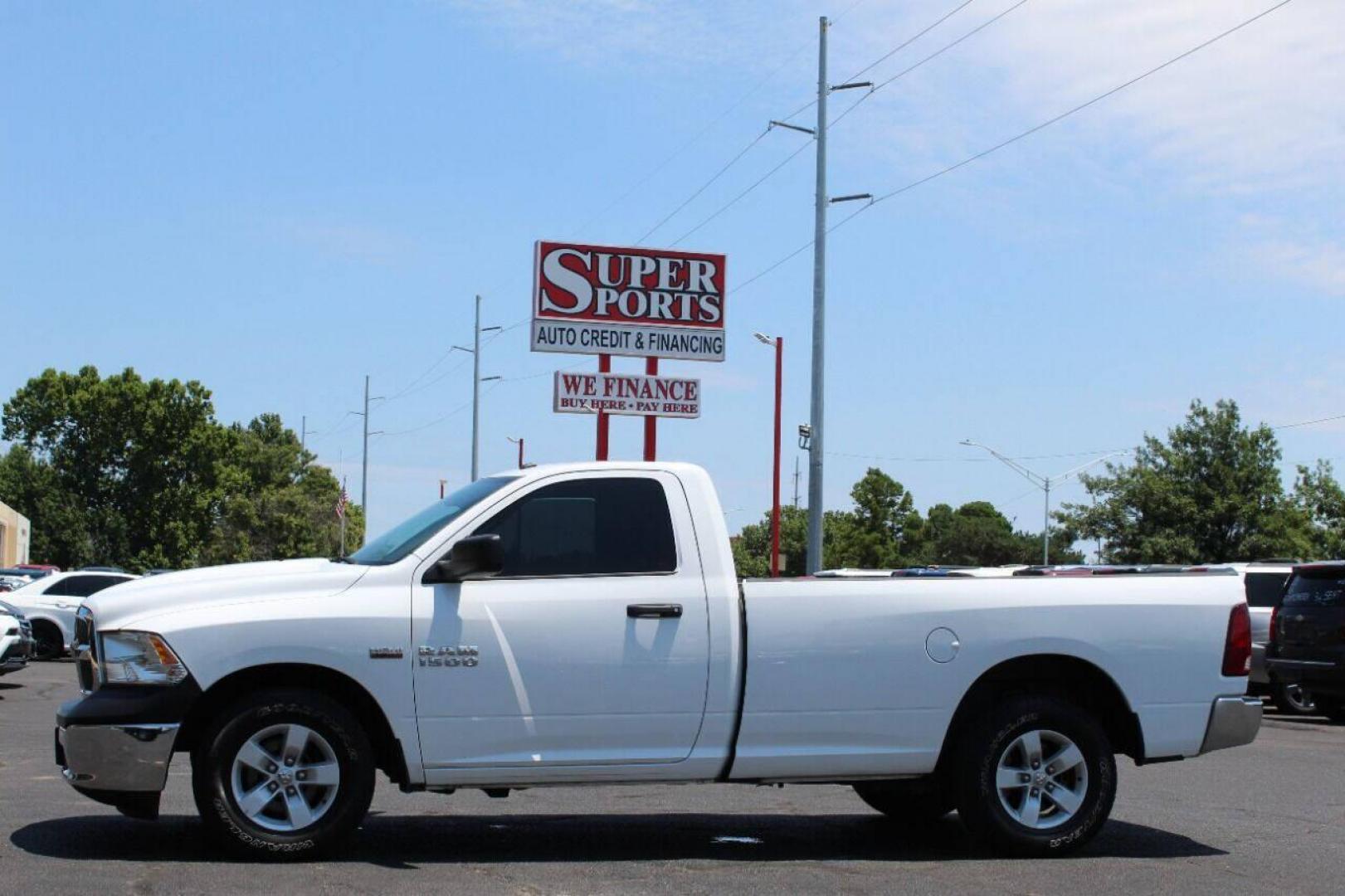 2016 White RAM 1500 Tradesman Regular Cab LWB 2WD (3C6JR6DT2GG) with an 5.7L V8 OHV 16V engine, 6A transmission, located at 4301 NW 39th , Oklahoma City, OK, 73112, (405) 949-5600, 35.512135, -97.598671 - Photo#3