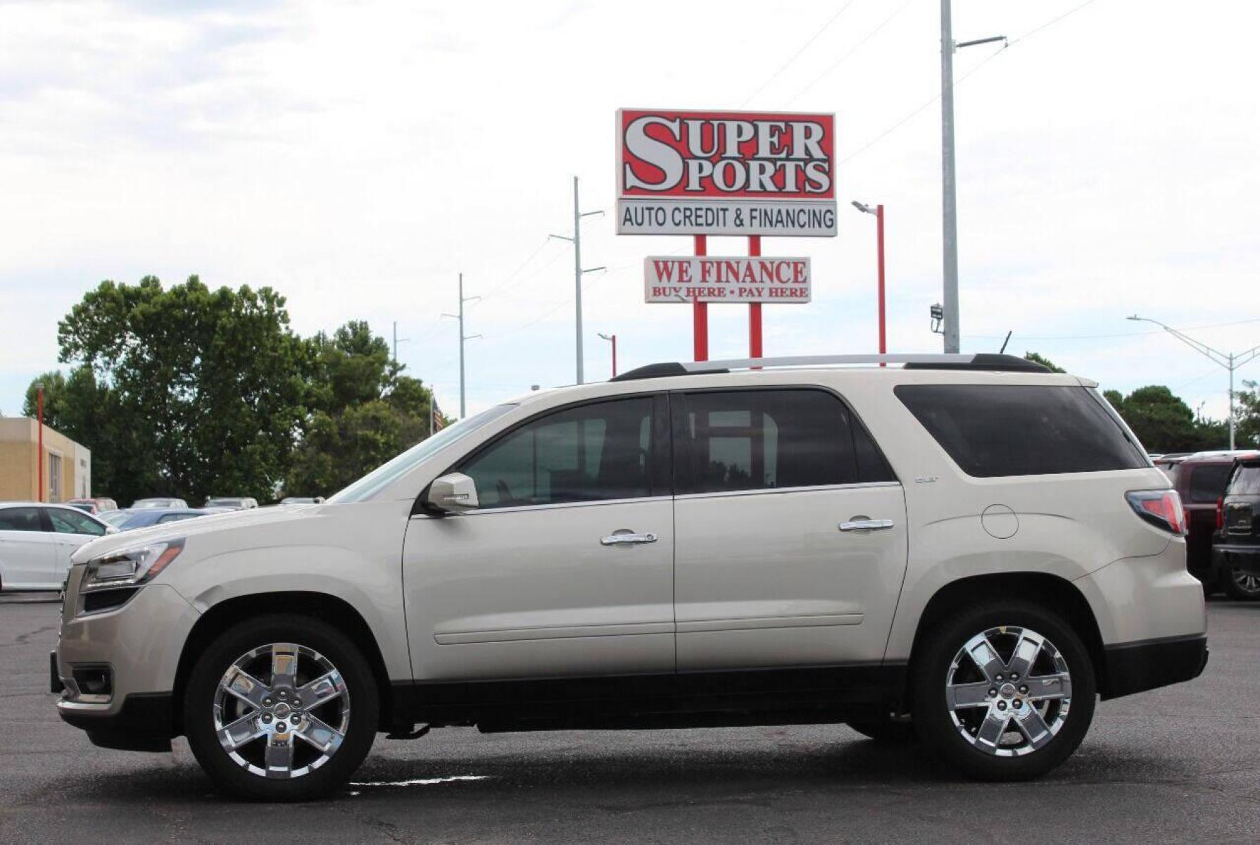 2017 Tan GMC Acadia SLT-2 FWD (1GKKRSKD8HJ) with an 3.6L V6 DOHC 24V engine, 6A transmission, located at 4301 NW 39th , Oklahoma City, OK, 73112, (405) 949-5600, 35.512135, -97.598671 - NO DRIVERS LICENCE NO - FULL COVERAGE INSURANCE - NO CREDIT CHECK. COME ON OVER TO SUPERSPORTS AND TAKE A LOOK AND TEST DRIVE . PLEASE GIVE US A CALL AT (405) 949-5600. NO LICENCIA DE MANEJAR - NO SEGURO DE COBERTURA TOTAL - NO VERIFICACION DE CREDITO. POR FAVOR VENGAN A SUPERSPORTS, ECHE - Photo #6
