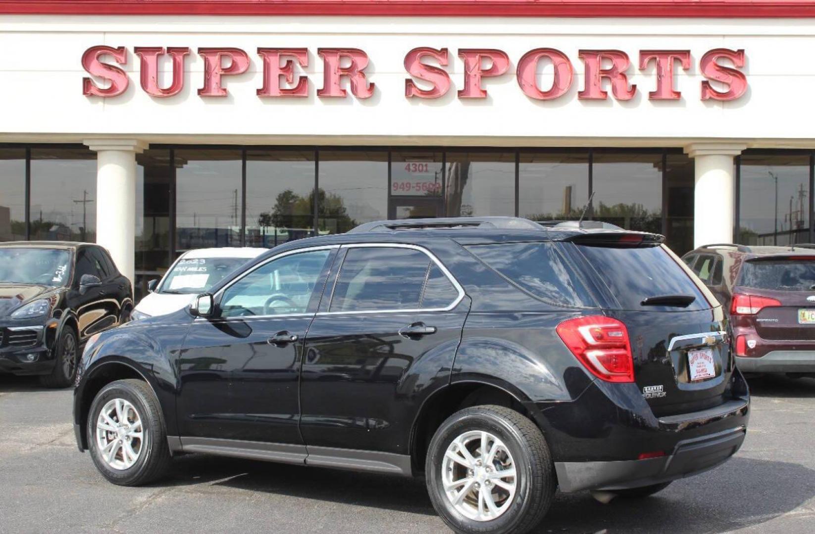 2017 Black Chevrolet Equinox LT 2WD (2GNALCEK5H1) with an 2.4L L4 DOHC 16V FFV engine, 6A transmission, located at 4301 NW 39th , Oklahoma City, OK, 73112, (405) 949-5600, 35.512135, -97.598671 - NO DRIVERS LICENCE NO-FULL COVERAGE INSURANCE-NO CREDIT CHECK. COME ON OVER TO SUPERSPORTS AND TAKE A LOOK AND TEST DRIVE. PLEASE GIVE US A CALL AT (405) 949-5600. NO LICENSIA DE MANEJAR- NO SEGURO DE COBERTURA TOTAL- NO VERIFICACCION DE CREDITO. POR FAVOR VENGAN A SUPERSPORTS, ECHE UN - Photo#4