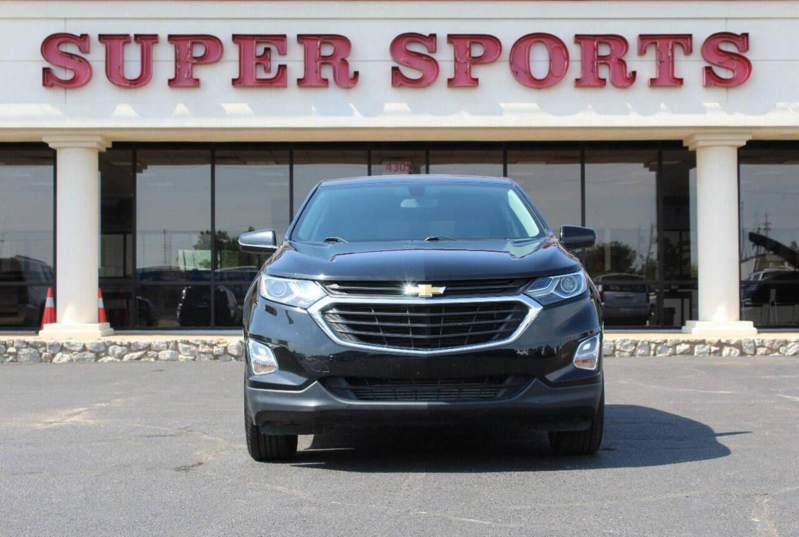 2018 Black Chevrolet Equinox LT AWD (2GNAXSEV7J6) with an 1.5L L4 DIR DOHC 16V TURBO engine, 6A transmission, located at 4301 NW 39th , Oklahoma City, OK, 73112, (405) 949-5600, 35.512135, -97.598671 - Photo#2