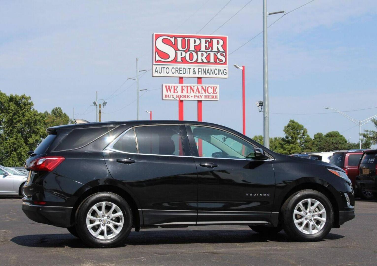 2018 Black Chevrolet Equinox LT AWD (2GNAXSEV7J6) with an 1.5L L4 DIR DOHC 16V TURBO engine, 6A transmission, located at 4301 NW 39th , Oklahoma City, OK, 73112, (405) 949-5600, 35.512135, -97.598671 - NO DRIVERS LICENCE NO-FULL COVERAGE INSURANCE-NO CREDIT CHECK. COME ON OVER TO SUPERSPORTS AND TAKE A LOOK AND TEST DRIVE. PLEASE GIVE US A CALL AT (405) 949-5600. NO LICENSIA DE MANEJAR- NO SEGURO DE COBERTURA TOTAL- NO VERIFICACCION DE CREDITO. POR FAVOR VENGAN A SUPERSPORTS, ECHE UN - Photo#7