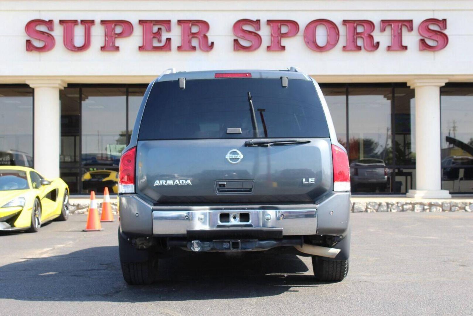 2007 Gray Nissan Armada LE 2WD (5N1BA08A57N) with an 5.6L V8 DOHC 32V FFV engine, 5-Speed Automatic Overdrive transmission, located at 4301 NW 39th , Oklahoma City, OK, 73112, (405) 949-5600, 35.512135, -97.598671 - NO DRIVERS LICENCE NO-FULL COVERAGE INSURANCE-NO CREDIT CHECK. COME ON OVER TO SUPERSPORTS AND TAKE A LOOK AND TEST DRIVE PLEASE GIVE US A CALL AT (405) 949-5600. NO LICENSIA DE MANEJAR- NO SEGURO DE COBERTURA TOTAL- NO VERIFICACCION DE CREDITO. POR FAVOR VENGAN A SUPERSPORTS, ECHE UN V - Photo#4