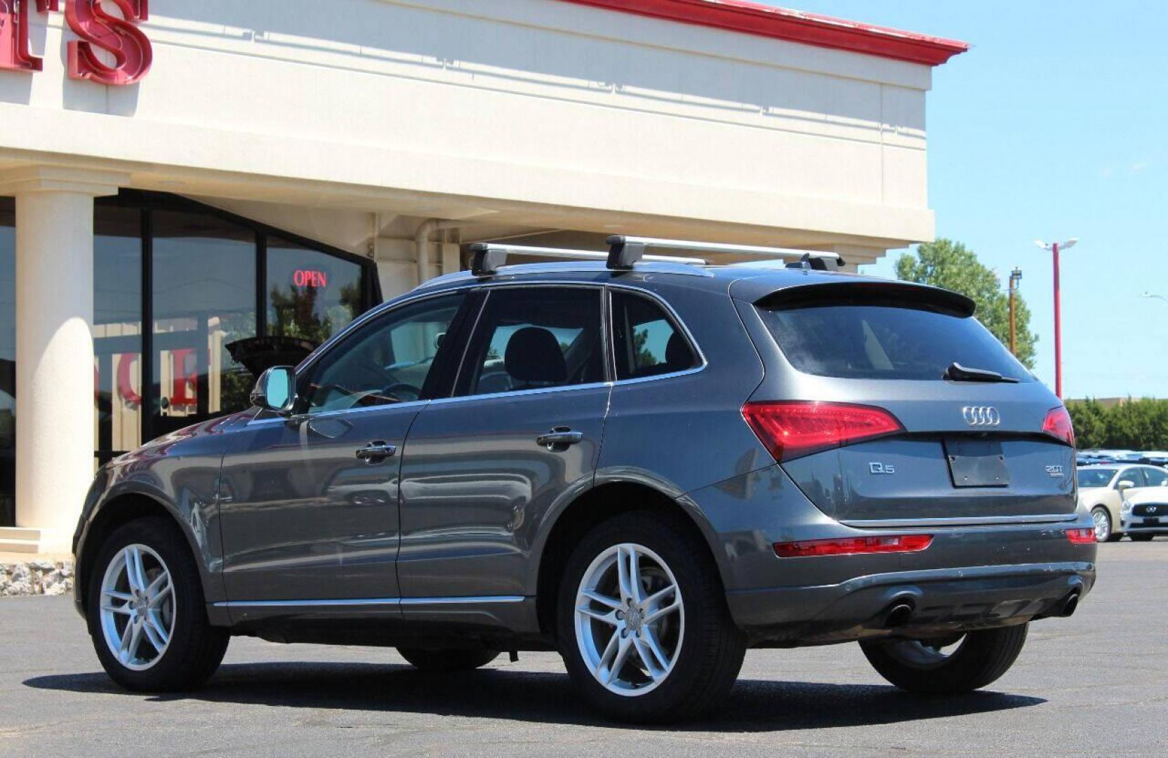 2015 Silver Audi Q5 2.0T Premium Plus quattro (WA1LFAFP3FA) with an 2.0L L4 DOHC 16V engine, 8-Speed Automatic transmission, located at 4301 NW 39th , Oklahoma City, OK, 73112, (405) 949-5600, 35.512135, -97.598671 - Photo#5