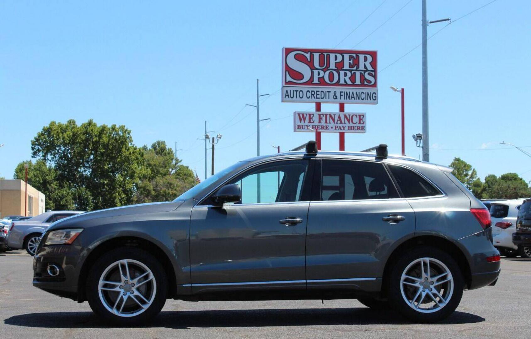 2015 Silver Audi Q5 2.0T Premium Plus quattro (WA1LFAFP3FA) with an 2.0L L4 DOHC 16V engine, 8-Speed Automatic transmission, located at 4301 NW 39th , Oklahoma City, OK, 73112, (405) 949-5600, 35.512135, -97.598671 - Photo#6