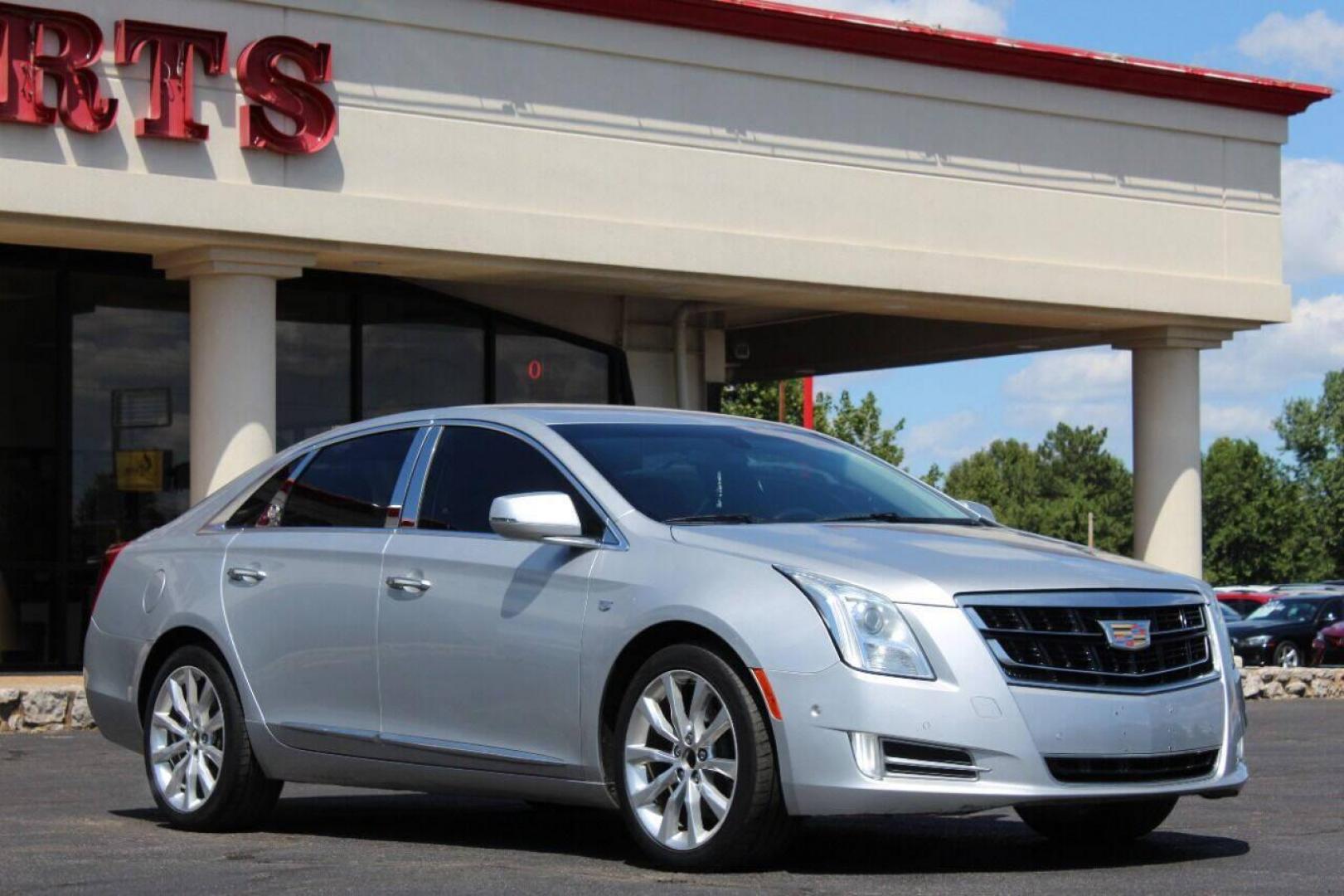 2017 Silver Cadillac XTS Luxury FWD (2G61M5S37H9) with an 3.6L V6 DOHC 24V engine, 6A transmission, located at 4301 NW 39th , Oklahoma City, OK, 73112, (405) 949-5600, 35.512135, -97.598671 - NO DRIVERS LICENCE NO-FULL COVERAGE INSURANCE-NO CREDIT CHECK. COME ON OVER TO SUPERSPORTS AND TAKE A LOOK AND TEST DRIVE. PLEASE GIVE US A CALL AT (405) 949-5600. NO LICENSIA DE MANEJAR- NO SEGURO DE COBERTURA TOTAL- NO VERIFICACCION DE CREDITO. POR FAVOR VENGAN A SUPERSPORTS, ECHE UN - Photo#0