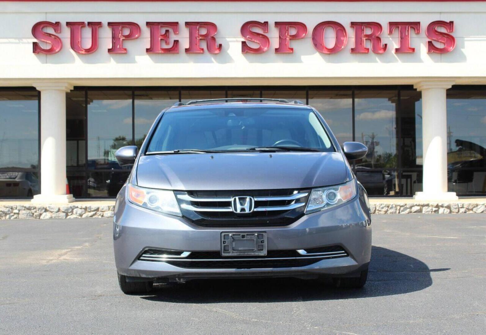 2016 Gray Honda Odyssey EX-L (5FNRL5H62GB) with an 3.5L V6 SOHC 24V engine, 6A transmission, located at 4301 NW 39th , Oklahoma City, OK, 73112, (405) 949-5600, 35.512135, -97.598671 - Photo#2