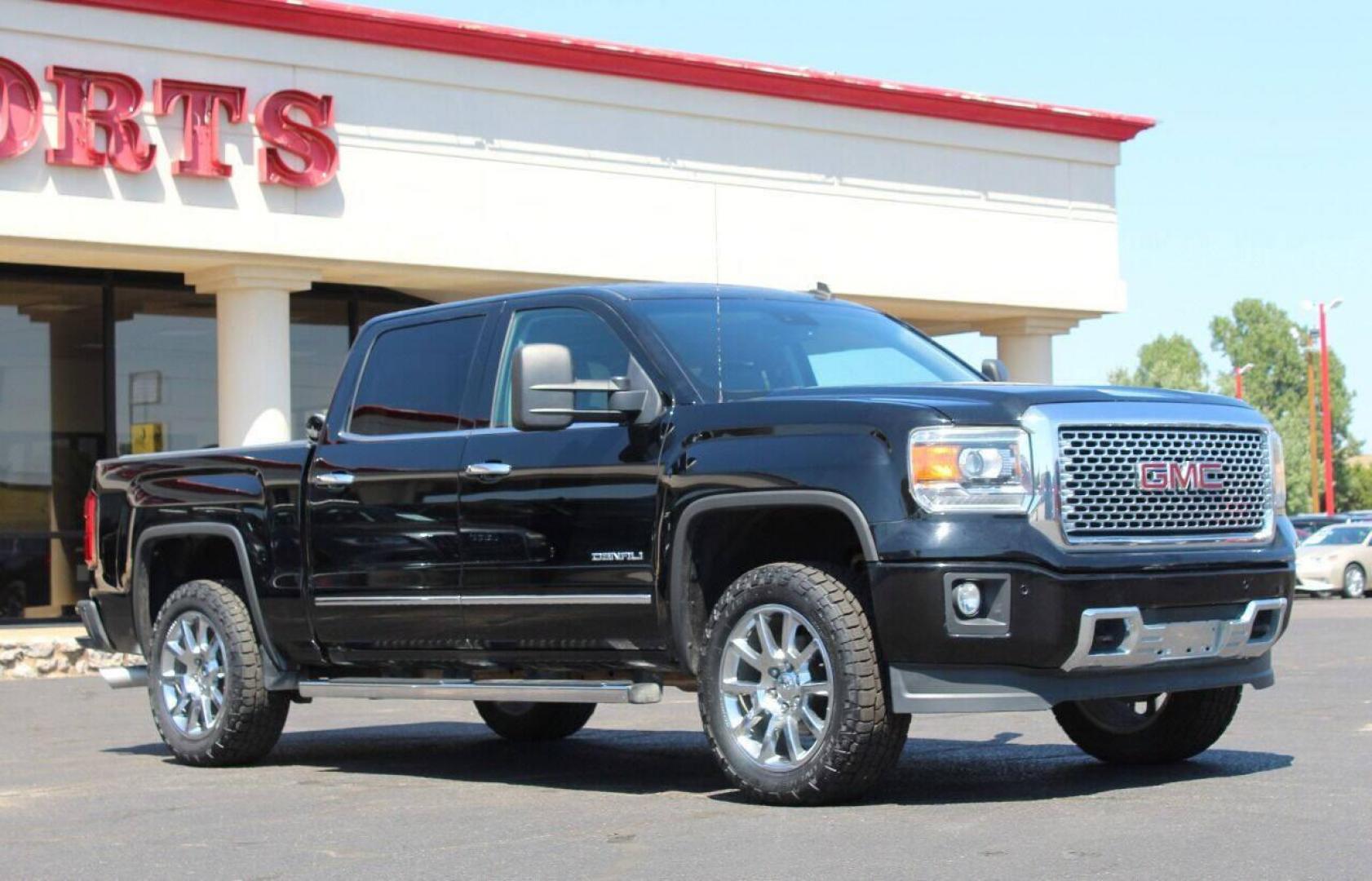 2014 Black GMC Sierra 1500 Denali Crew Cab 4WD (3GTU2WEJ6EG) with an 6.2L V8 OHV 16V engine, 6-Speed Automatic transmission, located at 4301 NW 39th , Oklahoma City, OK, 73112, (405) 949-5600, 35.512135, -97.598671 - Photo#0