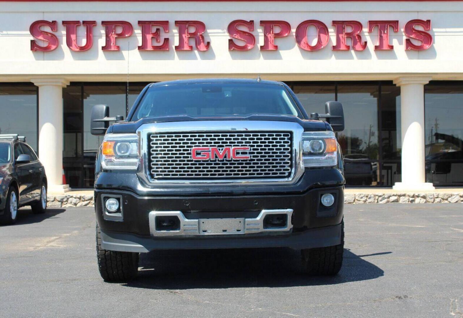 2014 Black GMC Sierra 1500 Denali Crew Cab 4WD (3GTU2WEJ6EG) with an 6.2L V8 OHV 16V engine, 6-Speed Automatic transmission, located at 4301 NW 39th , Oklahoma City, OK, 73112, (405) 949-5600, 35.512135, -97.598671 - Photo#2