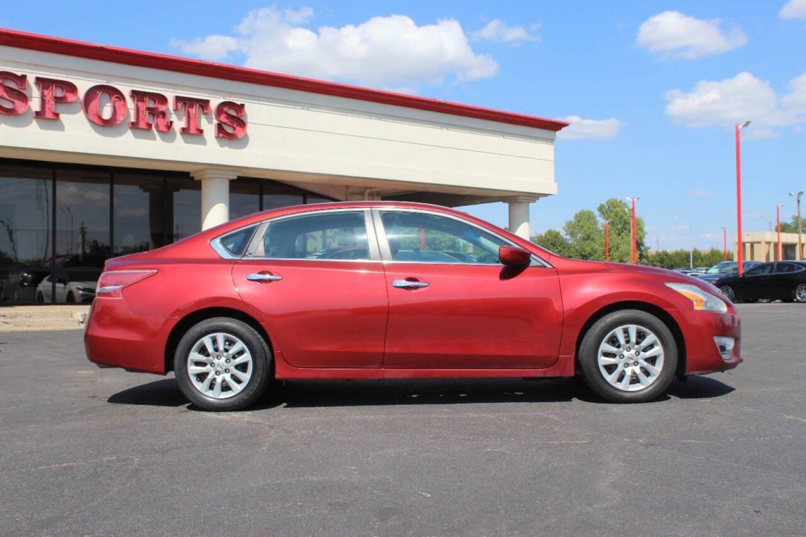 2013 Maroon Nissan Altima 2.5 S (1N4AL3AP8DN) with an 2.5L L4 DOHC 16V engine, CVT transmission, located at 4301 NW 39th , Oklahoma City, OK, 73112, (405) 949-5600, 35.512135, -97.598671 - NO DRIVERS LICENCE NO-FULL COVERAGE INSURANCE-NO CREDIT CHECK. COME ON OVER TO SUPERSPORTS AND TAKE A LOOK AND TEST DRIVE. PLEASE GIVE US A CALL AT (405) 949-5600. NO LICENSIA DE MANEJAR- NO SEGURO DE COBERTURA TOTAL- NO VERIFICACCION DE CREDITO. POR FAVOR VENGAN A SUPERSPORTS, ECHE UN - Photo#1