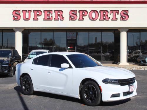 2019 Dodge Charger SXT 4dr Sedan