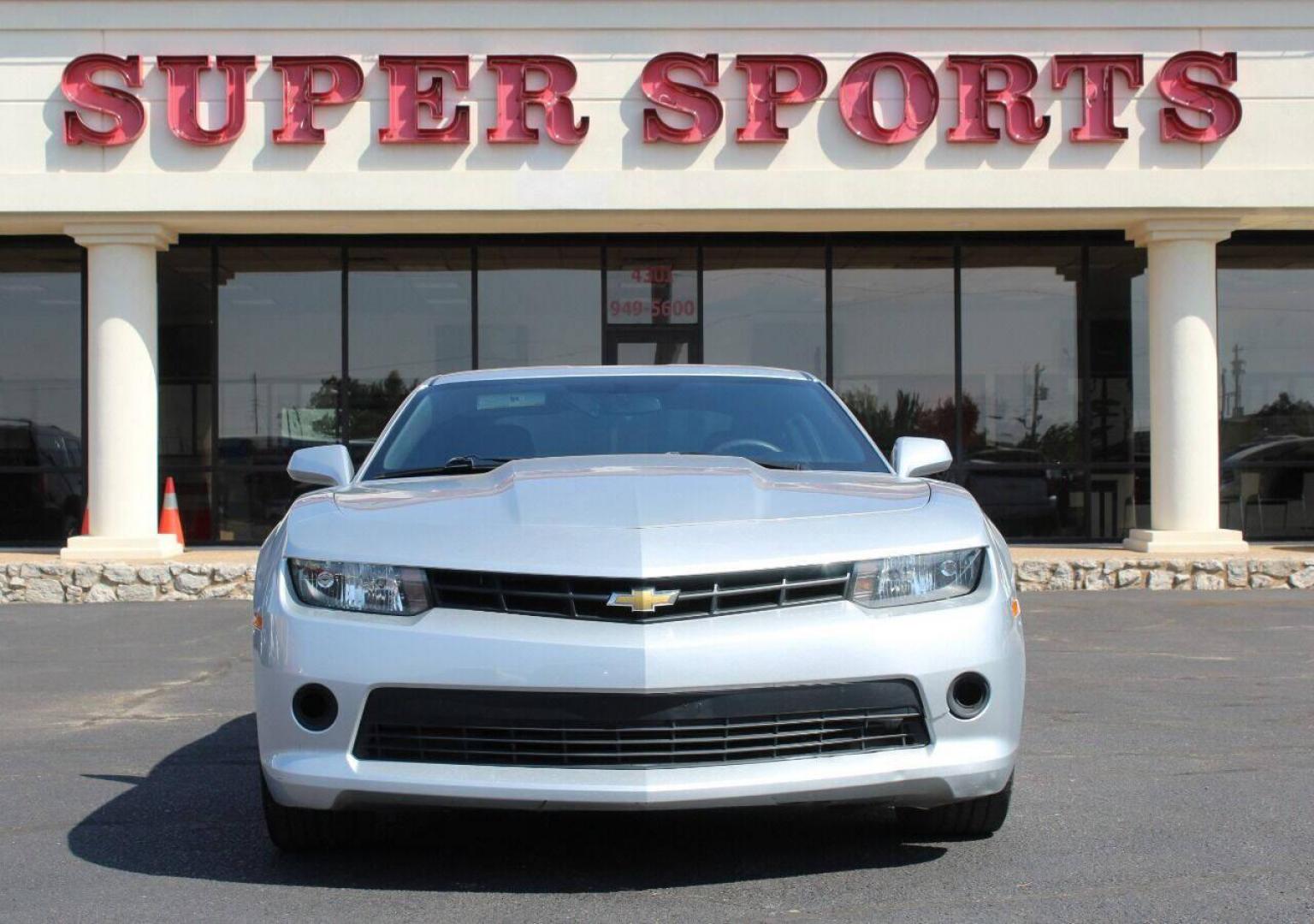 2015 Silver Chevrolet Camaro 1LS Coupe (2G1FA1E3XF9) with an 3.6L V6 DOHC 24V FFV engine, 6-Speed Manual transmission, located at 4301 NW 39th , Oklahoma City, OK, 73112, (405) 949-5600, 35.512135, -97.598671 - Photo#2