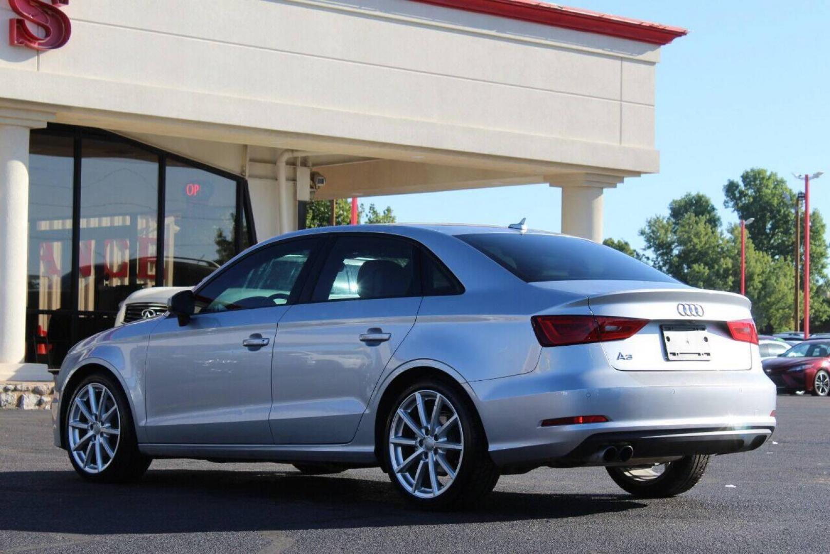 2016 Silver Audi A3 1.8T Premium FWD S tronic (WAUA7GFF7G1) with an 1.8L L4 DOHC 16V engine, 6A transmission, located at 4301 NW 39th , Oklahoma City, OK, 73112, (405) 949-5600, 35.512135, -97.598671 - NO DRIVERS LICENCE NO-FULL COVERAGE INSURANCE-NO CREDIT CHECK. COME ON OVER TO SUPERSPORTS AND TAKE A LOOK AND TEST DRIVE. PLEASE GIVE US A CALL AT (405) 949-5600. NO LICENCIA DE MANEJAR - NO SEGURO DE COBERTURA TOTAL - NO VERIFICACION DE CREDITO. POR FAVOR VENGAN A SUPERSPORTS, ECHE UN - Photo#5