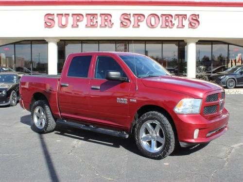 2014 RAM 1500 Express 4x4 4dr Crew Cab 5.5 ft. SB Pickup