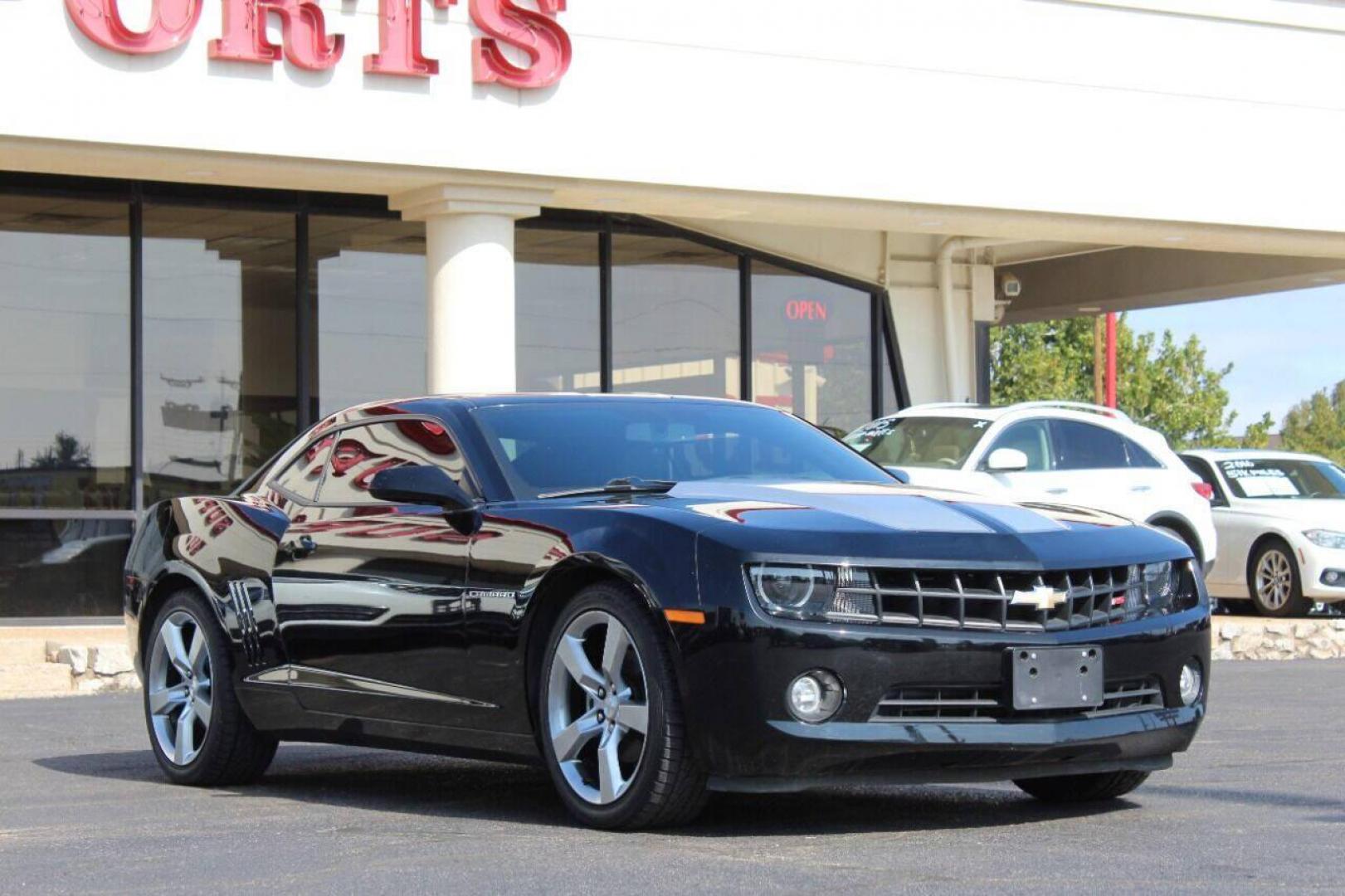 2012 Black Chevrolet Camaro (2G1FG1E39C9) with an 3.6L V6 3.6L V6 engine, Manual 6-Speed transmission, located at 4301 NW 39th , Oklahoma City, OK, 73112, (405) 949-5600, 35.512135, -97.598671 - Photo#2