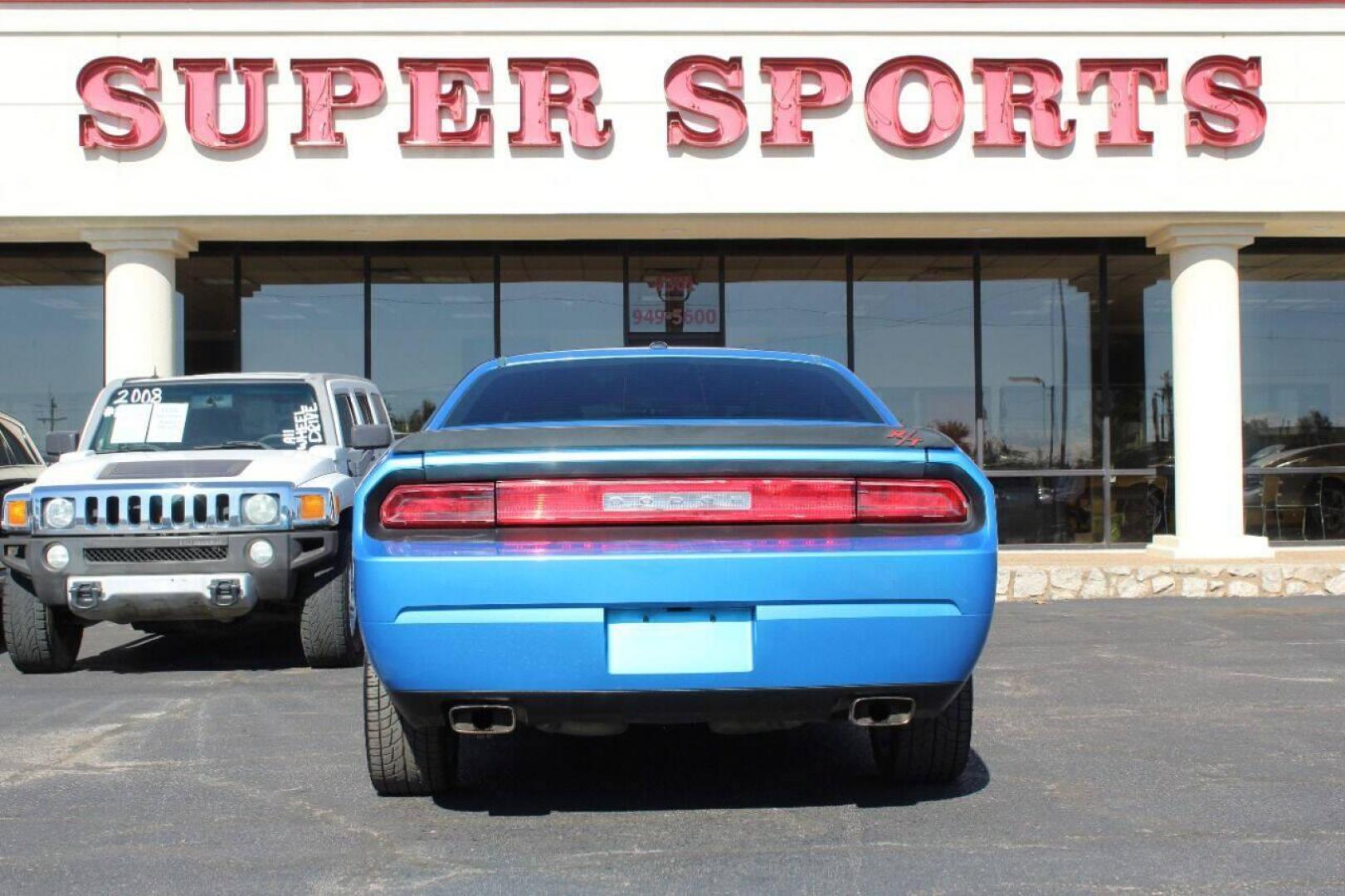 2010 Blue Dodge Challenger R/T (2B3CJ5DT2AH) with an 5.7L V8 OHV 16V engine, 4-Speed Automatic transmission, located at 4301 NW 39th , Oklahoma City, OK, 73112, (405) 949-5600, 35.512135, -97.598671 - NO DRIVERS LICENSE - NO FULL COVERAGE INSURANCE - NO CREDIT CHECK. COME ON OVER TO SUPERSPORTS AND TAKE A LOOK AND TEST DRIVE. PLEASE GIVE US A CALL AT (405) 949-5600. NO LICENCIA DE MANEJAR - NO SEGURO DE COBERTURA TOTAL - NO VERIFICACION DE CREDITO. POR FAVOR VENGAN A SUPERSPORTS, ECH - Photo#4