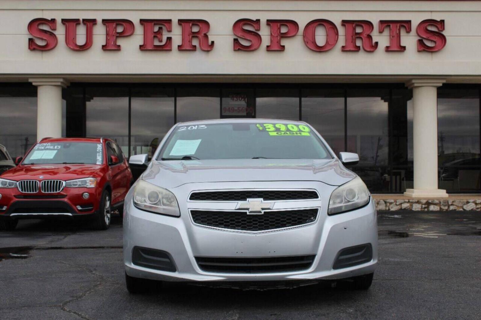 2013 Silver Chevrolet Malibu (1G11D5RR3DF) with an 2.4L I4 2.4L I4 engine, Automatic 6-Speed transmission, located at 4301 NW 39th , Oklahoma City, OK, 73112, (405) 949-5600, 35.512135, -97.598671 - THIS IS A CASH ONLY VEHICLE AND IS NOT ELIGIBLE FOR FINANCING NO DRIVERS LICENCE -0 NO FULL COVERAGE INSURANCE - NO CREDIT CHECK. COME ON OVER TO SUPERSPORTS AND TAKE A LOOK AND TEST DRIVE PLEASE GIVE US A CALL AT (405) 949-5600. NO LICENCIA DE MANEJAR - NO SEGURO DE COBERTURA TOTAL - Photo#0