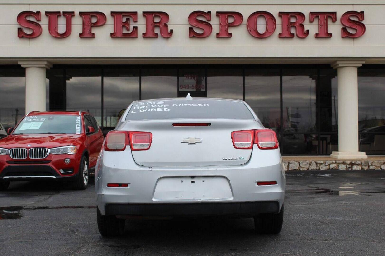 2013 Silver Chevrolet Malibu (1G11D5RR3DF) with an 2.4L I4 2.4L I4 engine, Automatic 6-Speed transmission, located at 4301 NW 39th , Oklahoma City, OK, 73112, (405) 949-5600, 35.512135, -97.598671 - THIS IS A CASH ONLY VEHICLE AND IS NOT ELIGIBLE FOR FINANCING NO DRIVERS LICENCE -0 NO FULL COVERAGE INSURANCE - NO CREDIT CHECK. COME ON OVER TO SUPERSPORTS AND TAKE A LOOK AND TEST DRIVE PLEASE GIVE US A CALL AT (405) 949-5600. NO LICENCIA DE MANEJAR - NO SEGURO DE COBERTURA TOTAL - Photo#4