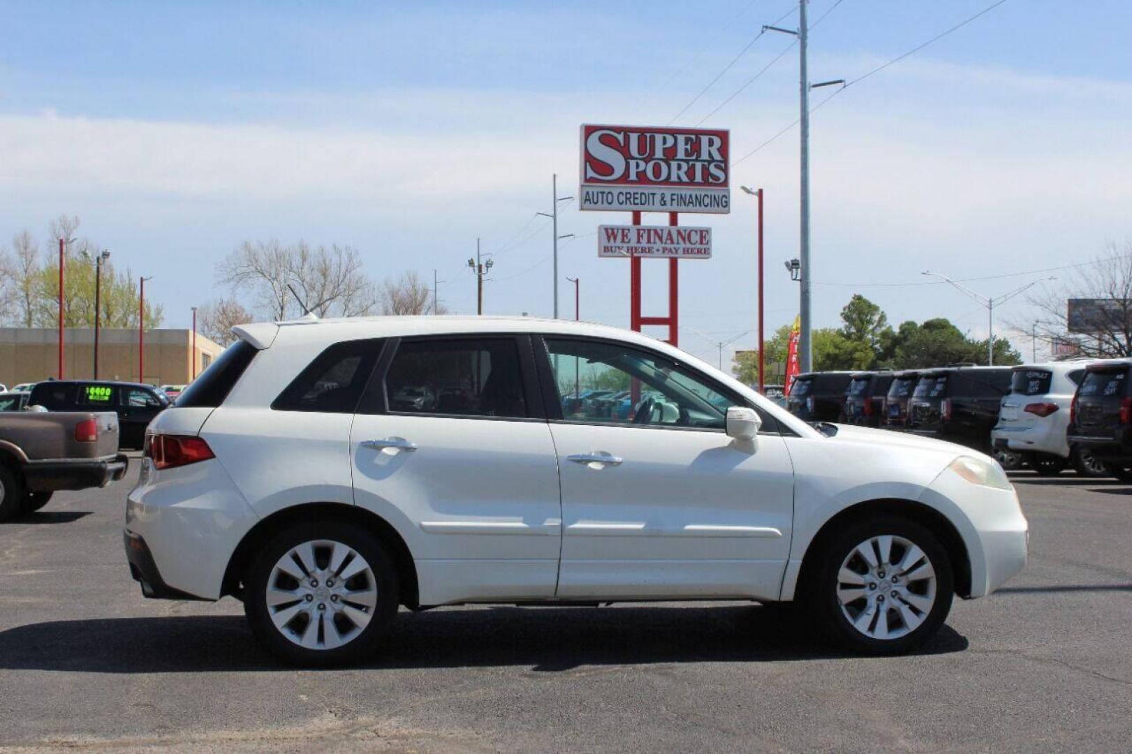 2010 White Acura RDX 5-Spd AT with Technology Package (5J8TB1H5XAA) with an 2.3L L4 DOHC 16V engine, 5-Speed Automatic transmission, located at 4301 NW 39th , Oklahoma City, OK, 73112, (405) 949-5600, 35.512135, -97.598671 - Photo#3