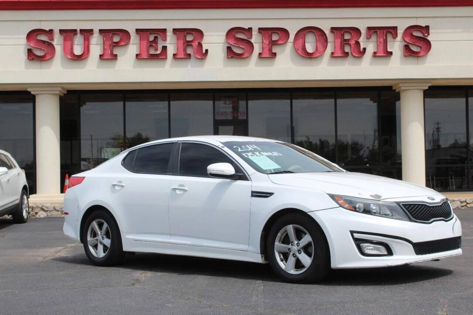 2014 White Kia Optima LX (5XXGM4A75EG) with an 2.4L L4 DOHC 16V engine, 6-Speed Automatic transmission, located at 4301 NW 39th , Oklahoma City, OK, 73112, (405) 949-5600, 35.512135, -97.598671 - NO DRIVERS LICENCE - NO FULL COVERAGE INSURANCE - NO CREDIT CHECK. COME ON OVER TO SUPERSPORTS AND TAKE A LOOK AND TEST DRIVE PLEASE GIVE US A CALL AT (405) 949-5600. NO LICENCIA DE MANEJAR - NO SEGURO DE COBERTURA TOTAL - NO VERIFICACION DE CREDITO. POR FAVOR VENGAN A SUPERSPORT - Photo#0