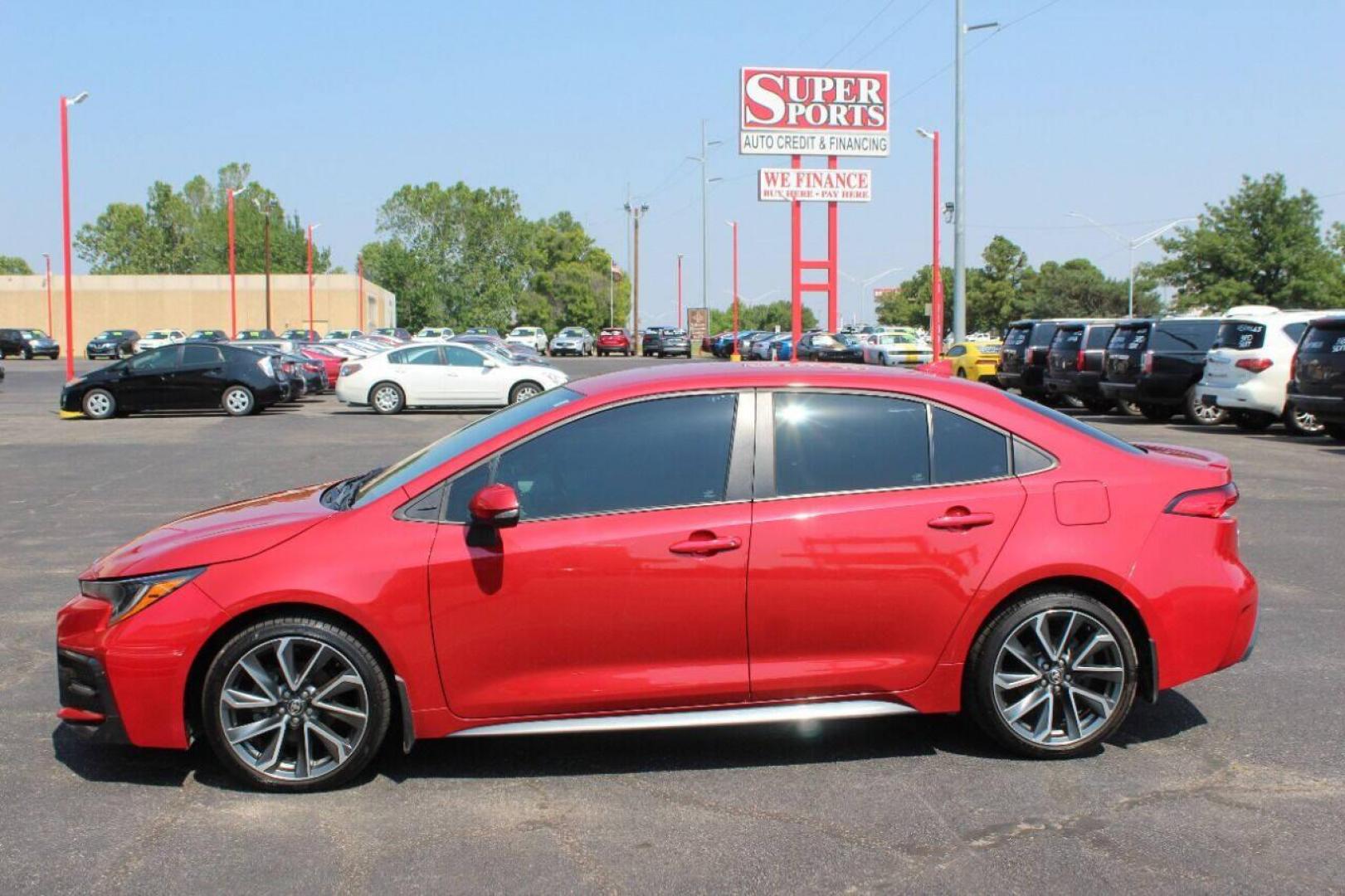 2021 Red Toyota Corolla SE (5YFS4MCE1MP) with an 2.0L L4 DOHC 16V engine, CVT transmission, located at 4301 NW 39th , Oklahoma City, OK, 73112, (405) 949-5600, 35.512135, -97.598671 - NO DRIVERS LICENSE - NO FULL COVERAGE INSURANCE - NO CREDIT CHECK. COME ON OVER TO SUPERSPORTS AND TAKE A LOOK AND TEST DRIVE. PLEASE GIVE US A CALL AT (405) 949-5600. NO LICENCIA DE MANEJAR - NO SEGURO DE COBERTURA TOTAL - NO VERIFICACION DE CREDITO. POR FAVOR VENGAN A SUPERSPORTS, ECH - Photo#6