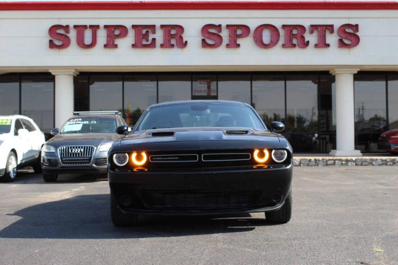 2020 Black Dodge Challenger SXT (2C3CDZAGXLH) with an 3.6L V6 DOHC 24V engine, 8A transmission, located at 4301 NW 39th , Oklahoma City, OK, 73112, (405) 949-5600, 35.512135, -97.598671 - NO DRIVERS LICENCE NO-FULL COVERAGE INSURANCE-NO CREDIT CHECK. COME ON OVER TO SUPERSPORTS AND TAKE A LOOK AND TEST DRIVE PLEASE GIVE US A CALL AT (405) 949-5600. NO LICENSIA DE MANEJAR- NO SEGURO DE COBERTURA TOTAL- NO VERIFICACCION DE CREDITO. POR FAVOR VENGAN A SUPERSPORT - Photo#0