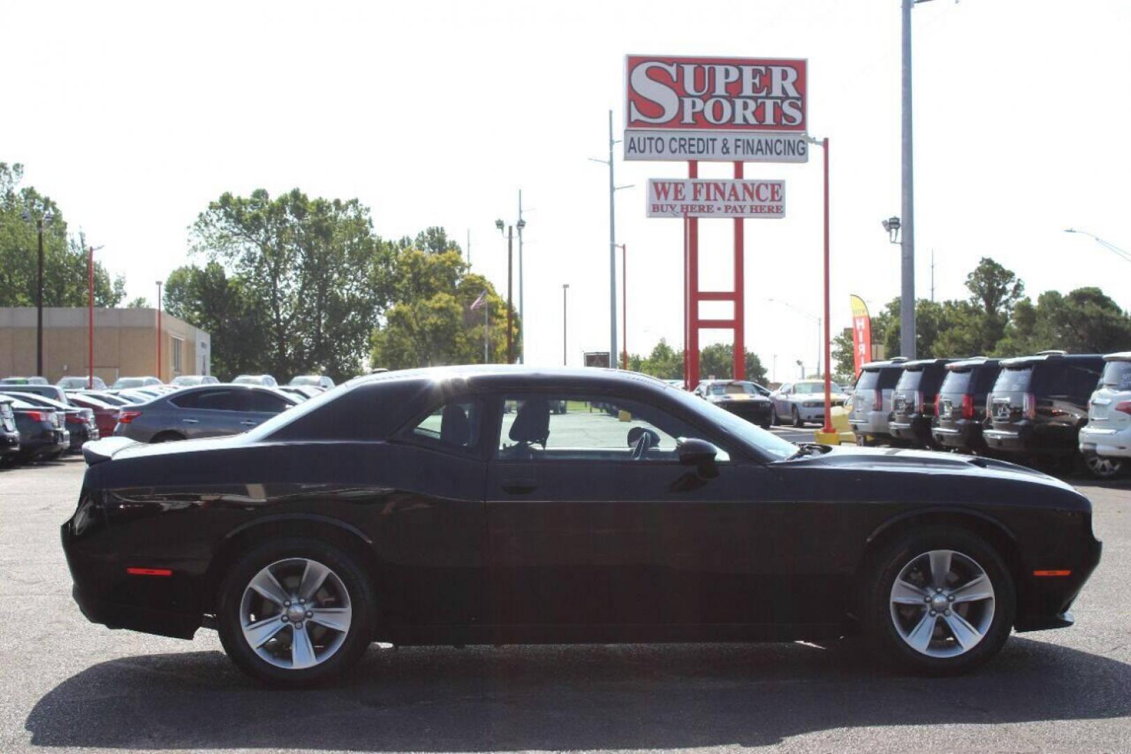 2020 Black Dodge Challenger SXT (2C3CDZAGXLH) with an 3.6L V6 DOHC 24V engine, 8A transmission, located at 4301 NW 39th , Oklahoma City, OK, 73112, (405) 949-5600, 35.512135, -97.598671 - NO DRIVERS LICENCE NO-FULL COVERAGE INSURANCE-NO CREDIT CHECK. COME ON OVER TO SUPERSPORTS AND TAKE A LOOK AND TEST DRIVE PLEASE GIVE US A CALL AT (405) 949-5600. NO LICENSIA DE MANEJAR- NO SEGURO DE COBERTURA TOTAL- NO VERIFICACCION DE CREDITO. POR FAVOR VENGAN A SUPERSPORT - Photo#2