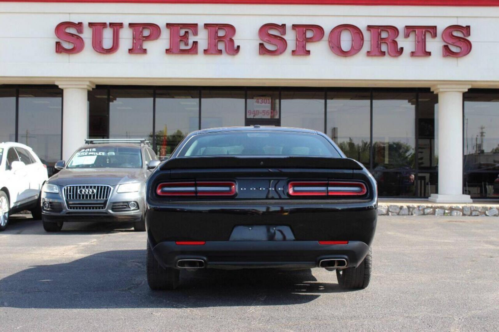 2020 Black Dodge Challenger SXT (2C3CDZAGXLH) with an 3.6L V6 DOHC 24V engine, 8A transmission, located at 4301 NW 39th , Oklahoma City, OK, 73112, (405) 949-5600, 35.512135, -97.598671 - NO DRIVERS LICENCE NO-FULL COVERAGE INSURANCE-NO CREDIT CHECK. COME ON OVER TO SUPERSPORTS AND TAKE A LOOK AND TEST DRIVE PLEASE GIVE US A CALL AT (405) 949-5600. NO LICENSIA DE MANEJAR- NO SEGURO DE COBERTURA TOTAL- NO VERIFICACCION DE CREDITO. POR FAVOR VENGAN A SUPERSPORT - Photo#3