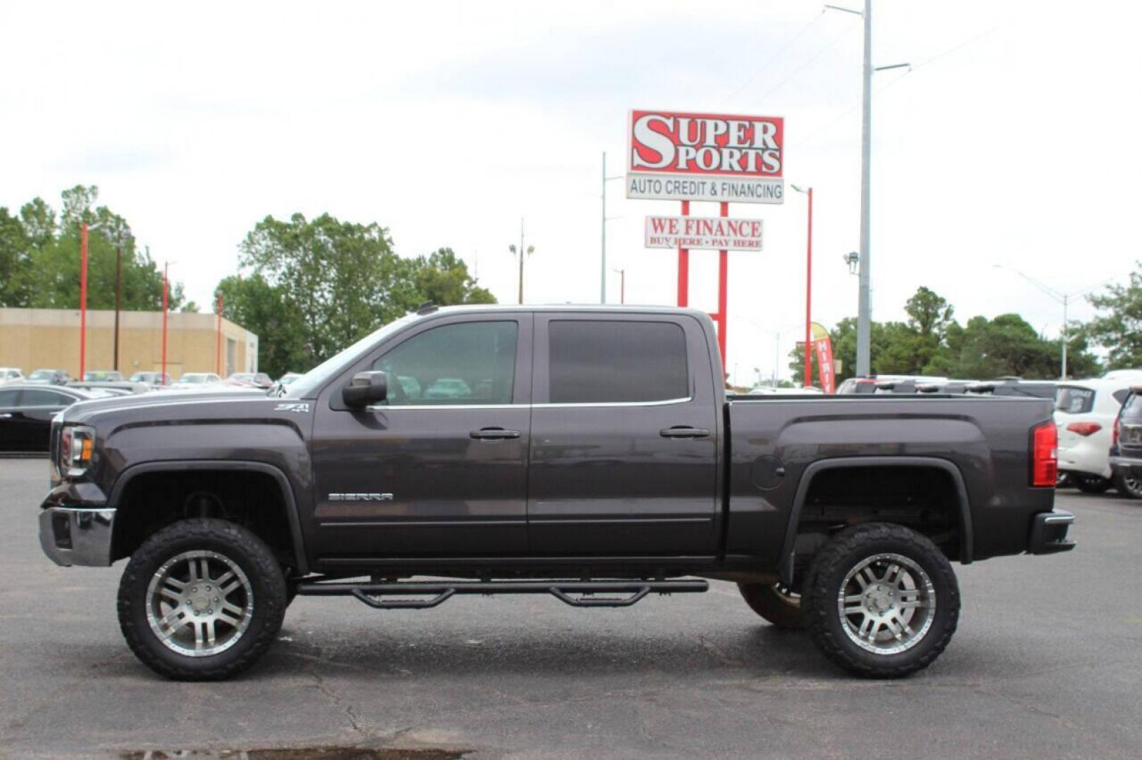 2014 Gray GMC Sierra 1500 SLE Crew Cab 4WD (3GTU2UEC8EG) with an 5.3L V8 OHV 16V engine, 6-Speed Automatic transmission, located at 4301 NW 39th , Oklahoma City, OK, 73112, (405) 949-5600, 35.512135, -97.598671 - NO DRIVERS LICENCE NO-FULL COVERAGE INSURANCE-NO CREDIT CHECK. COME ON OVER TO SUPERSPORTS AND TAKE A LOOK AND TEST DRIVE. PLEASE GIVE US A CALL AT (405) 949-5600. NO LICENSIA DE MANEJAR- NO SEGURO DE COBERTURA TOTAL- NO VERIFICACCION DE CREDITO. POR FAVOR VENGAN A SUPERSPORTS, ECHE UN - Photo#6