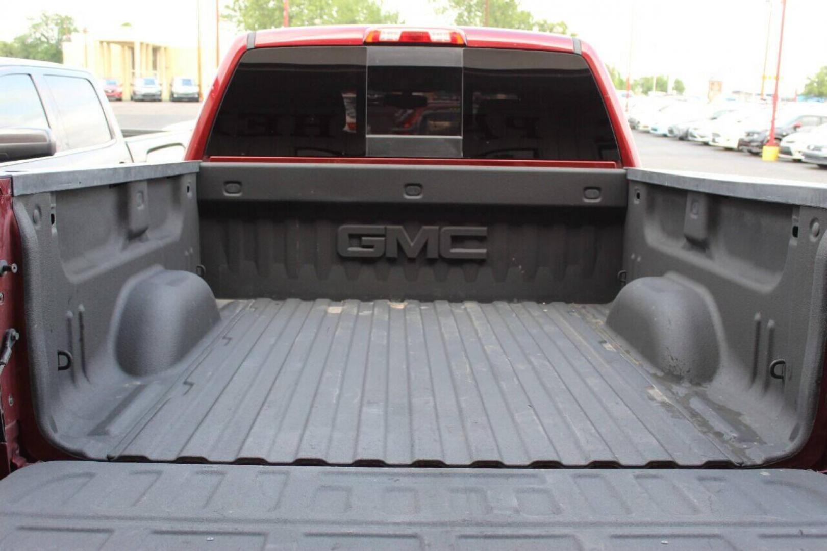 2017 Maroon GMC Sierra 1500 SLT Crew Cab Long Box 4WD (3GTU2NEC4HG) with an 5.3L V8 OHV 16V engine, 6A transmission, located at 4301 NW 39th , Oklahoma City, OK, 73112, (405) 949-5600, 35.512135, -97.598671 - NO DRIVERS LICENCE NO-FULL COVERAGE INSURANCE-NO CREDIT CHECK. COME ON OVER TO SUPERSPORTS AND TAKE A LOOK AND TEST DRIVE. PLEASE GIVE US A CALL AT (405) 949-5600. NO LICENSIA DE MANEJAR- NO SEGURO DE COBERTURA TOTAL- NO VERIFICACCION DE CREDITO. POR FAVOR VENGAN A SUPERSPORTS, ECHE UN - Photo#12