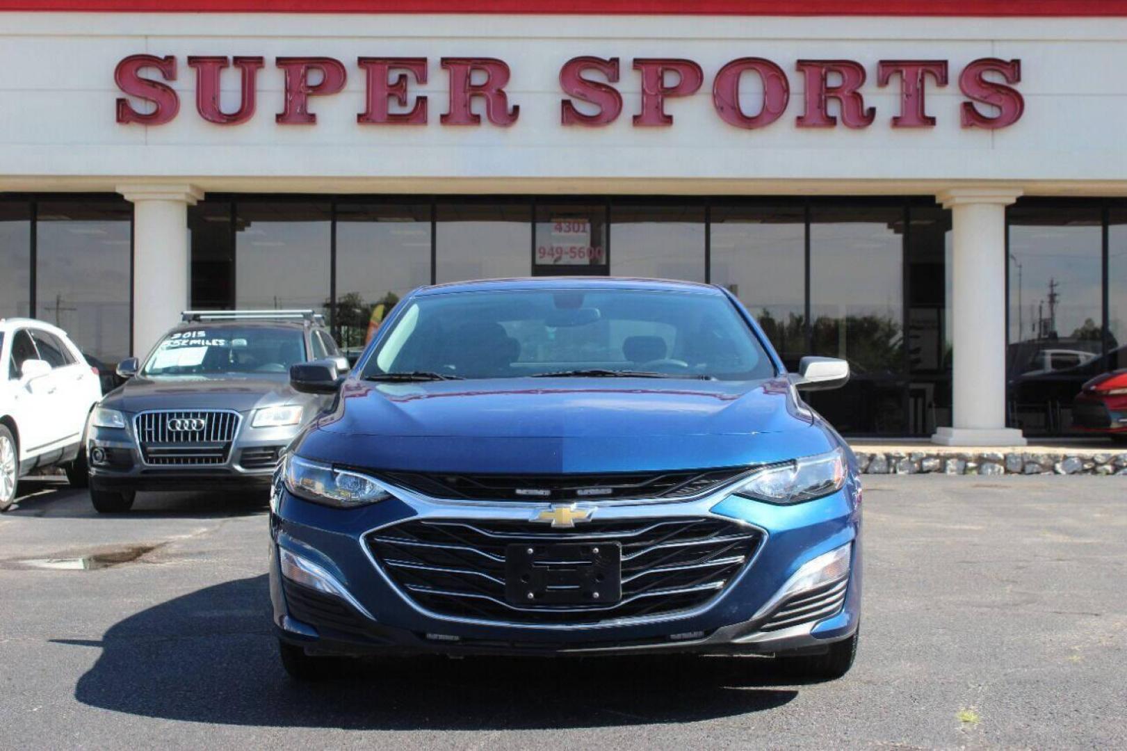 2019 Blue Chevrolet Malibu 1FL (1G1ZC5ST5KF) with an 1.5L L4 DOHC 16V engine, 6A transmission, located at 4301 NW 39th , Oklahoma City, OK, 73112, (405) 949-5600, 35.512135, -97.598671 - NO DRIVERS LICENCE NO-FULL COVERAGE INSURANCE-NO CREDIT CHECK. COME ON OVER TO SUPERSPORTS AND TAKE A LOOK AND TEST DRIVE. PLEASE GIVE US A CALL AT (405) 949-5600. NO LICENSIA DE MANEJAR- NO SEGURO DE COBERTURA TOTAL- NO VERIFICACCION DE CREDITO. POR FAVOR VENGAN A SUPERSPORTS, ECHE UN - Photo#0