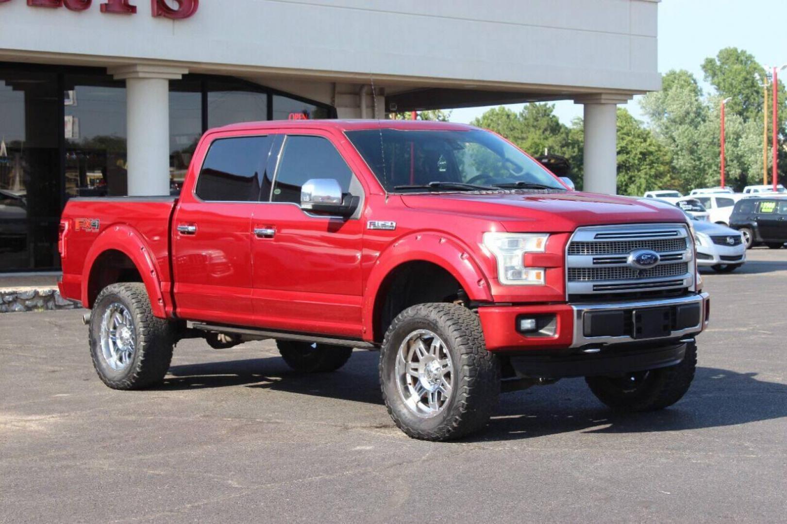 2016 Red Ford F-150 XLT SuperCrew 6.5-ft. Bed 4WD (1FTEW1EF6GF) with an 5.0L V8 engine, 6A transmission, located at 4301 NW 39th , Oklahoma City, OK, 73112, (405) 949-5600, 35.512135, -97.598671 - NO DRIVERS LICENCE NO-FULL COVERAGE INSURANCE-NO CREDIT CHECK. COME ON OVER TO SUPERSPORTS AND TAKE A LOOK AND TEST DRIVE. PLEASE GIVE US A CALL AT (405) 949-5600. NO LICENSIA DE MANEJAR- NO SEGURO DE COBERTURA TOTAL- NO VERIFICACCION DE CREDITO. POR FAVOR VENGAN A SUPERSPORTS, ECHE UN - Photo#0