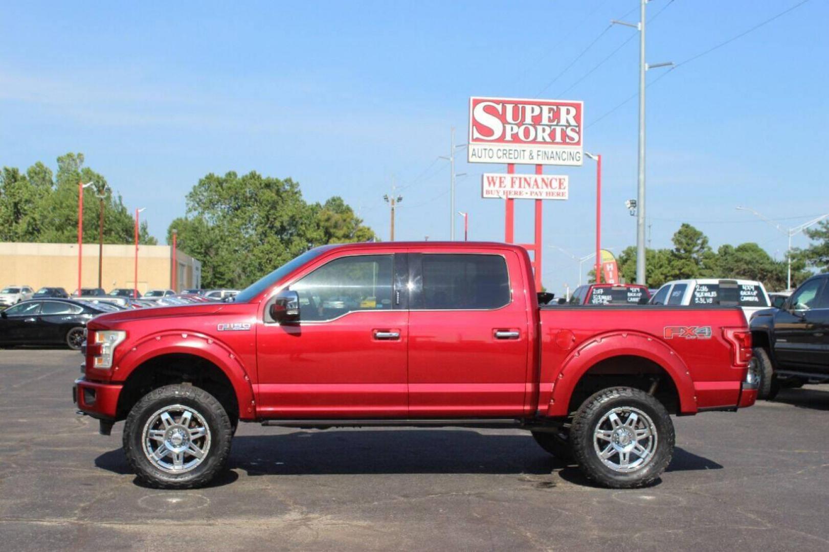 2016 Red Ford F-150 XLT SuperCrew 6.5-ft. Bed 4WD (1FTEW1EF6GF) with an 5.0L V8 engine, 6A transmission, located at 4301 NW 39th , Oklahoma City, OK, 73112, (405) 949-5600, 35.512135, -97.598671 - NO DRIVERS LICENCE NO-FULL COVERAGE INSURANCE-NO CREDIT CHECK. COME ON OVER TO SUPERSPORTS AND TAKE A LOOK AND TEST DRIVE. PLEASE GIVE US A CALL AT (405) 949-5600. NO LICENSIA DE MANEJAR- NO SEGURO DE COBERTURA TOTAL- NO VERIFICACCION DE CREDITO. POR FAVOR VENGAN A SUPERSPORTS, ECHE UN - Photo#6