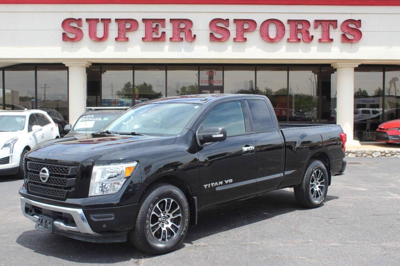 2020 Black Nissan Titan SV King Cab 2WD (1N6AA1CF3LN) with an 5.6L V8 DOHC 32V engine, 9A transmission, located at 4301 NW 39th , Oklahoma City, OK, 73112, (405) 949-5600, 35.512135, -97.598671 - NO DRIVERS LICENCE NO-FULL COVERAGE INSURANCE-NO CREDIT CHECK. COME ON OVER TO SUPERSPORTS AND TAKE A LOOK AND TEST DRIVE. PLEASE GIVE US A CALL AT (405) 949-5600. NO LICENSIA DE MANEJAR- NO SEGURO DE COBERTURA TOTAL- NO VERIFICACCION DE CREDITO. POR FAVOR VENGAN A SUPERSPORTS, ECHE UN - Photo#0