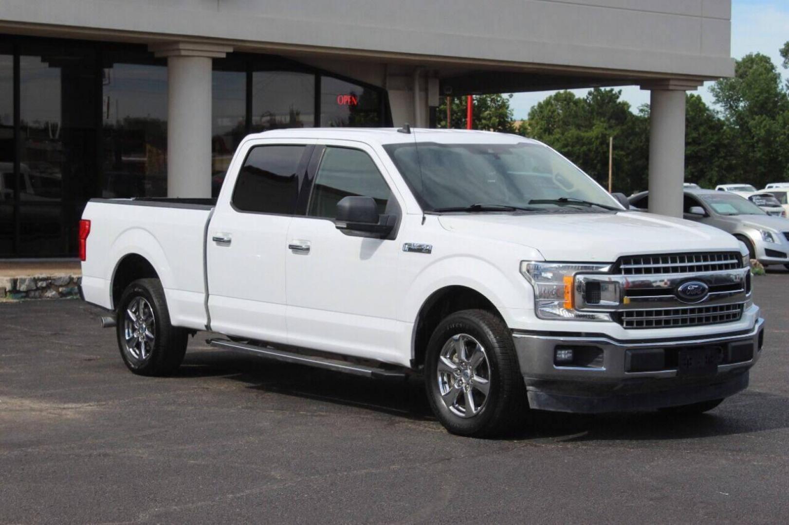 2019 White Ford F-150 King-Ranch SuperCrew 5.5-ft. 2WD (1FTEW1C56KK) with an 5.0L V8 OHV 32V engine, 6A transmission, located at 4301 NW 39th , Oklahoma City, OK, 73112, (405) 949-5600, 35.512135, -97.598671 - NO DRIVERS LICENCE NO-FULL COVERAGE INSURANCE-NO CREDIT CHECK. COME ON OVER TO SUPERSPORTS AND TAKE A LOOK AND TEST DRIVE. PLEASE GIVE US A CALL AT (405) 949-5600. NO LICENSIA DE MANEJAR- NO SEGURO DE COBERTURA TOTAL- NO VERIFICACCION DE CREDITO. POR FAVOR VENGAN A SUPERSPORTS, ECHE UN - Photo#0