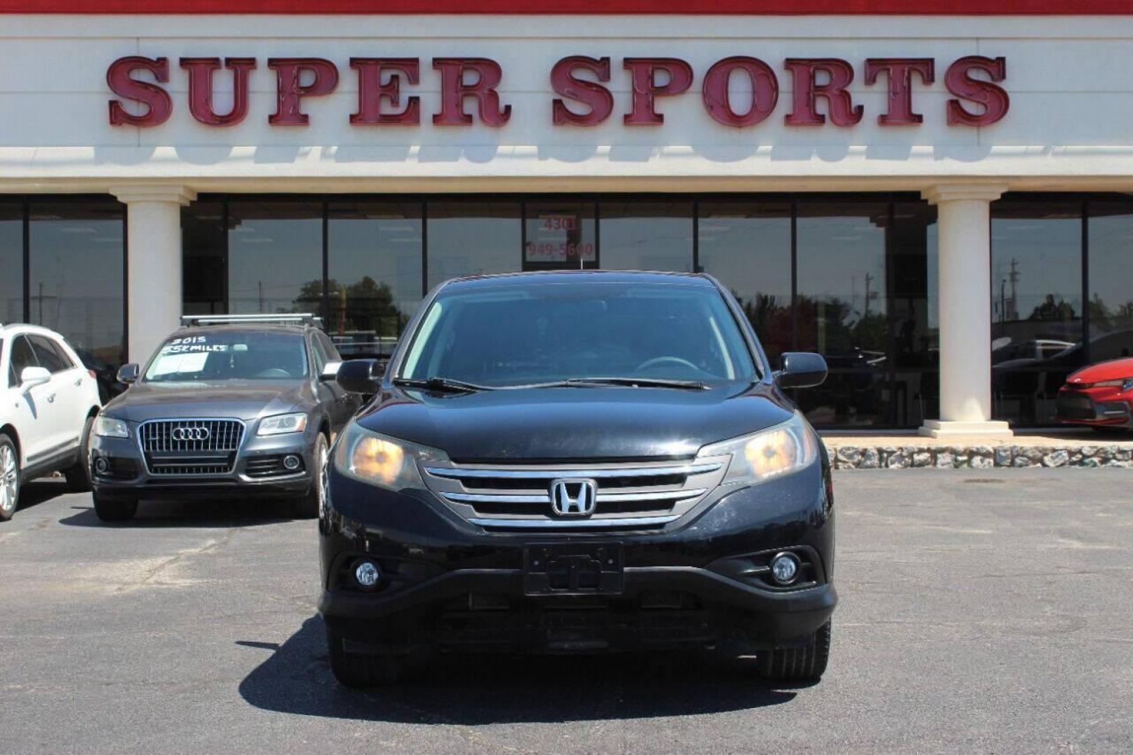 2014 Black Honda CR-V EX 2WD 5-Speed AT (3CZRM3H59EG) with an 2.4L L4 DOHC 16V engine, 5-Speed Automatic transmission, located at 4301 NW 39th , Oklahoma City, OK, 73112, (405) 949-5600, 35.512135, -97.598671 - NO DRIVERS LICENCE NO-FULL COVERAGE INSURANCE-NO CREDIT CHECK. COME ON OVER TO SUPERSPORTS AND TAKE A LOOK AND TEST DRIVE. PLEASE GIVE US A CALL AT (405) 949-5600. NO LICENSIA DE MANEJAR- NO SEGURO DE COBERTURA TOTAL- NO VERIFICACCION DE CREDITO. POR FAVOR VENGAN A SUPERSPORTS, ECHE UN - Photo#2