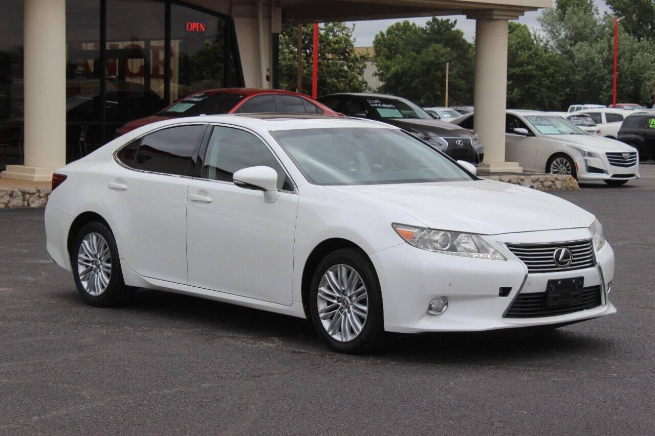 photo of 2015 Lexus ES 350 SEDAN 4-DR