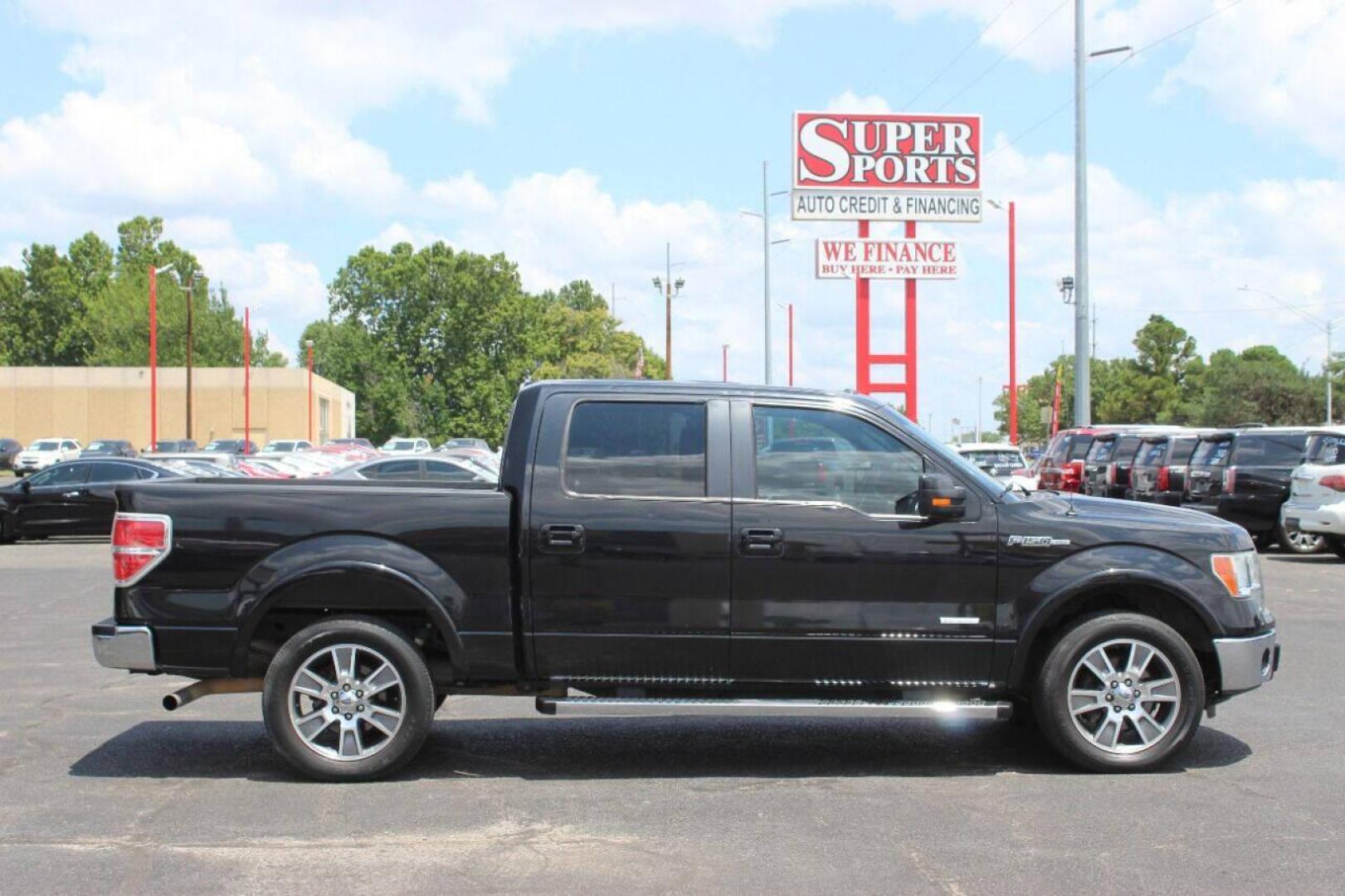 2014 Black Ford F-150 Platinum SuperCrew 6.5-ft. Bed 2WD (1FTFW1CT5EK) with an 3.5L V6 TURBO engine, 6-Speed Automatic transmission, located at 4301 NW 39th , Oklahoma City, OK, 73112, (405) 949-5600, 35.512135, -97.598671 - NO DRIVERS LICENCE NO-FULL COVERAGE INSURANCE-NO CREDIT CHECK. COME ON OVER TO SUPERSPORTS AND TAKE A LOOK AND TEST DRIVE. PLEASE GIVE US A CALL AT (405) 949-5600. NO LICENSIA DE MANEJAR- NO SEGURO DE COBERTURA TOTAL- NO VERIFICACCION DE CREDITO. POR FAVOR VENGAN A SUPERSPORTS, ECHE UN - Photo#3