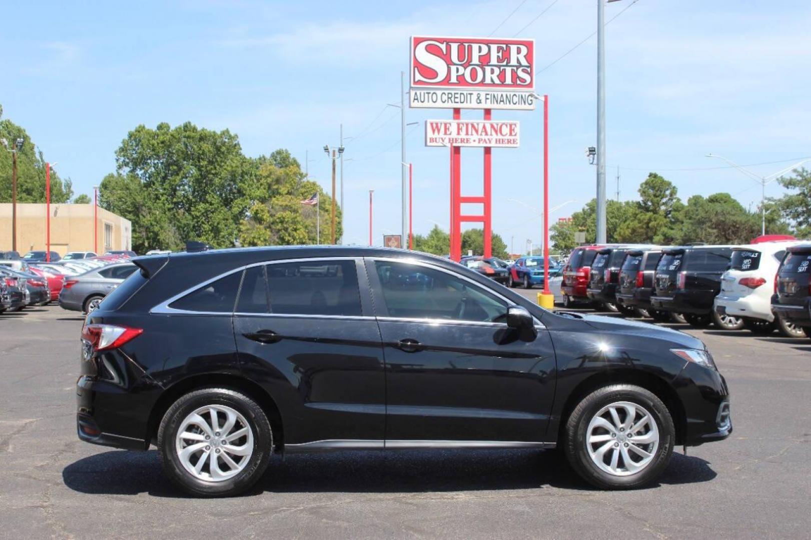 2018 Black Acura RDX 6-Spd AT (5J8TB3H34JL) with an 3.5L V6 DOHC 24V engine, 6A transmission, located at 4301 NW 39th , Oklahoma City, OK, 73112, (405) 949-5600, 35.512135, -97.598671 - NO DRIVERS LICENCE NO-FULL COVERAGE INSURANCE-NO CREDIT CHECK. COME ON OVER TO SUPERSPORTS AND TAKE A LOOK AND TEST DRIVE. PLEASE GIVE US A CALL AT (405) 949-5600. NO LICENSIA DE MANEJAR- NO SEGURO DE COBERTURA TOTAL- NO VERIFICACCION DE CREDITO. POR FAVOR VENGAN A SUPERSPORTS, ECHE UN - Photo#3